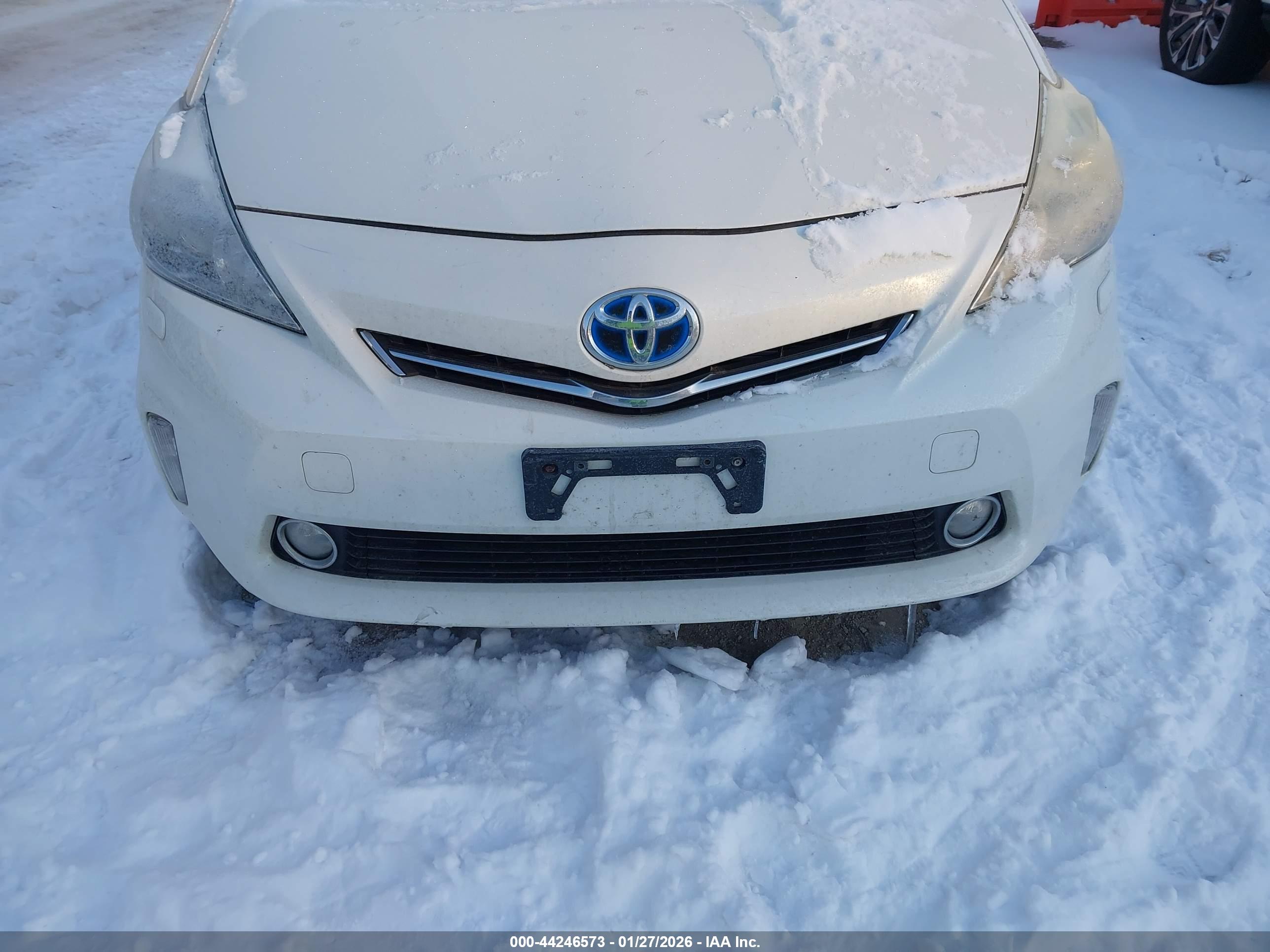 TOYOTA PRIUS image 6
