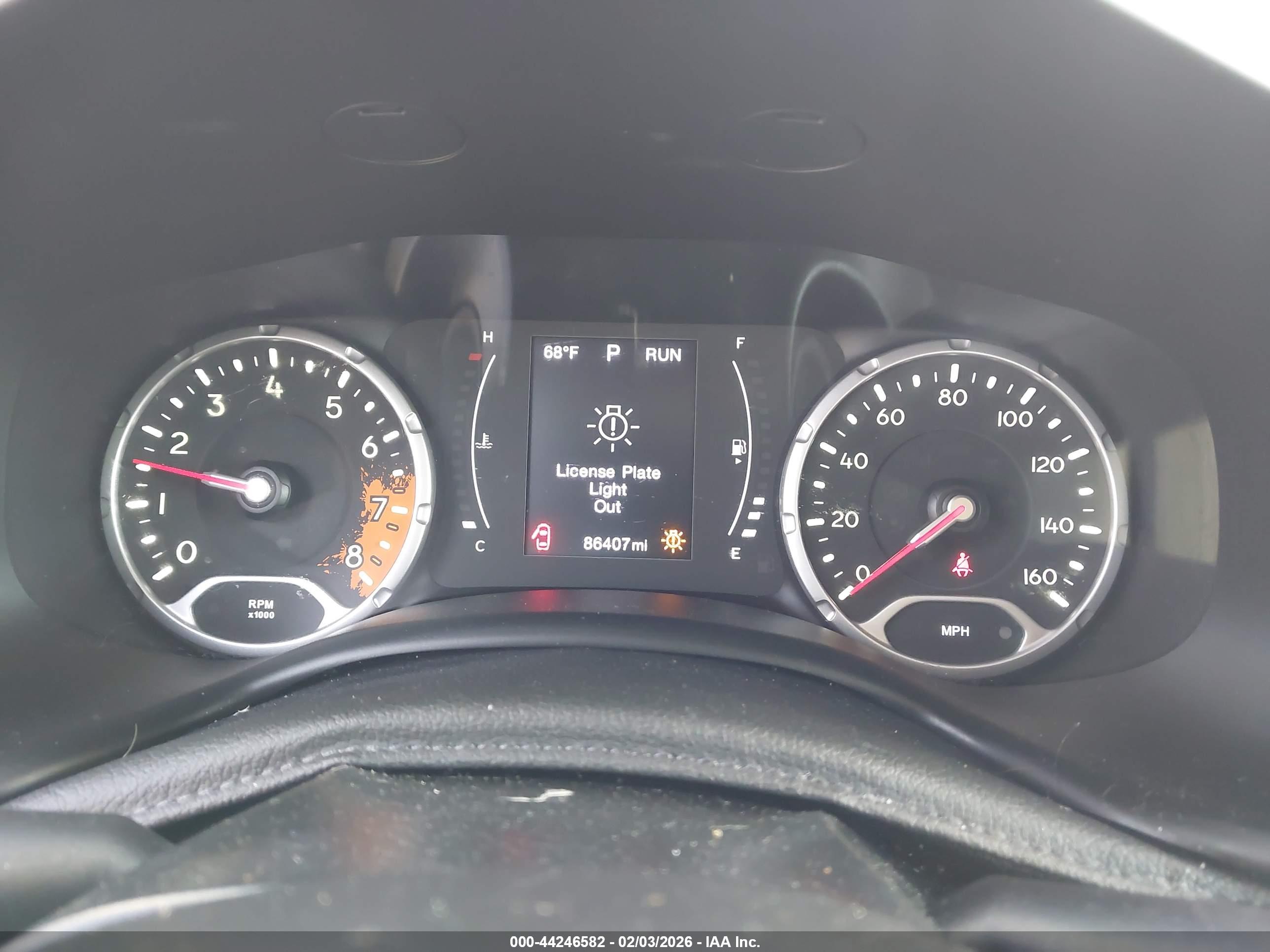 JEEP RENEGADE image 7