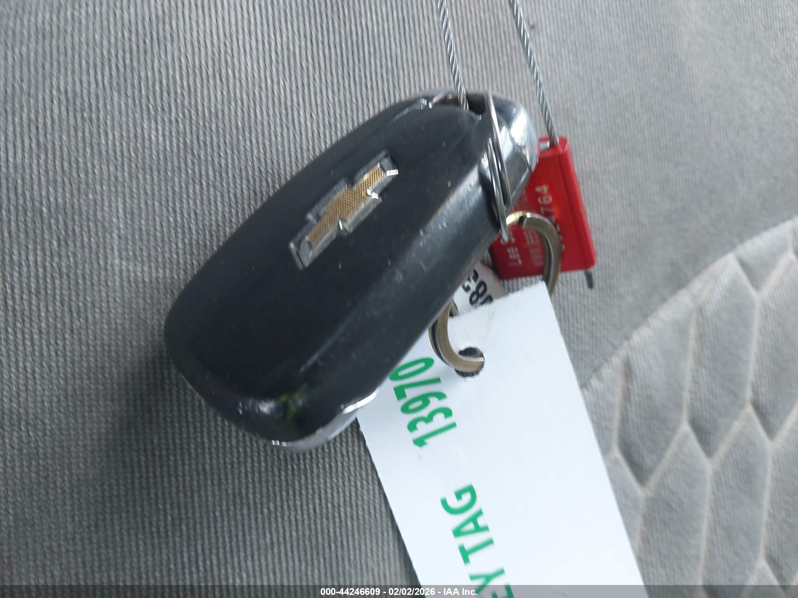 CHEVROLET EQUINOX image 11