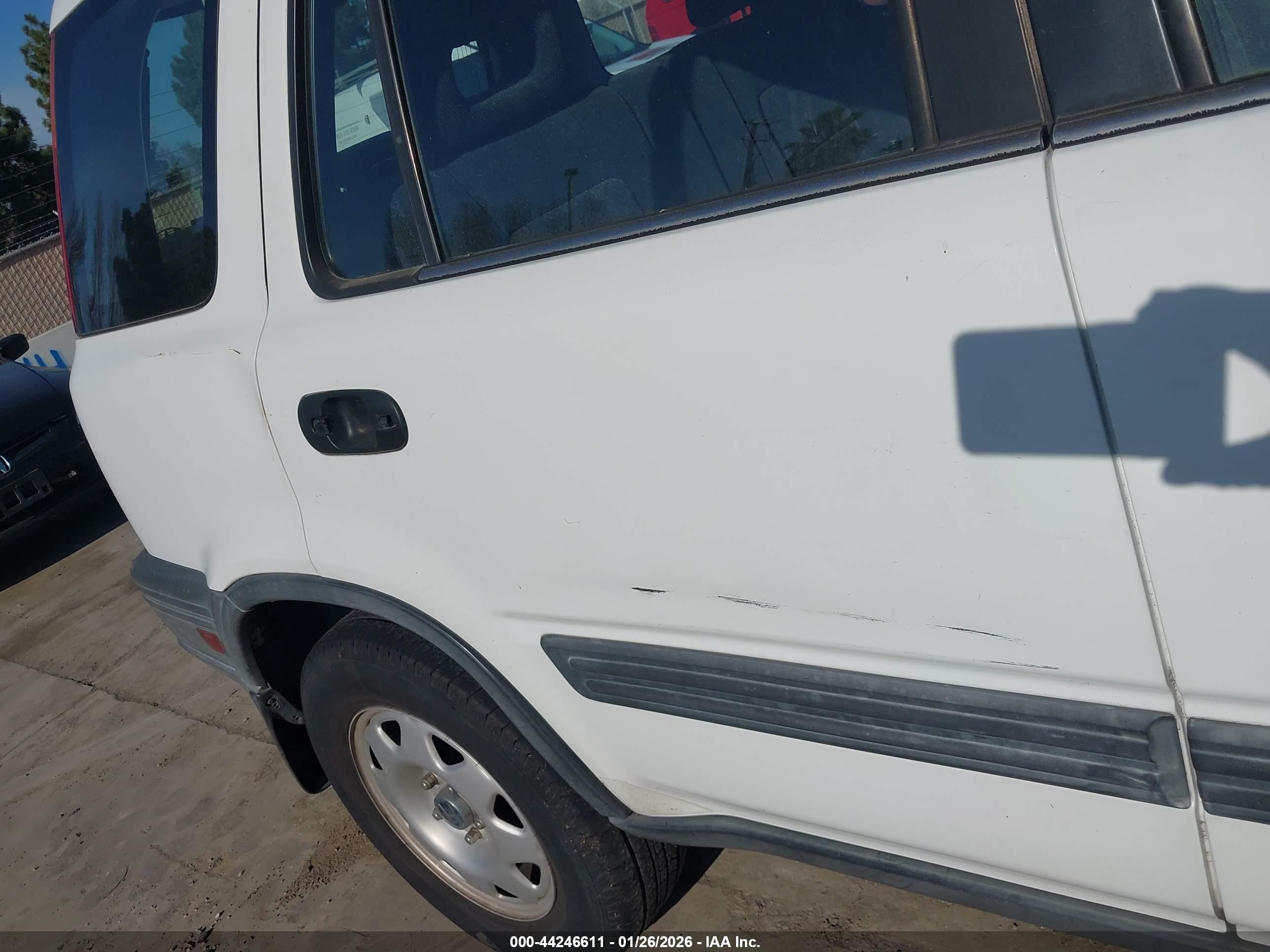 HONDA CR-V image 6