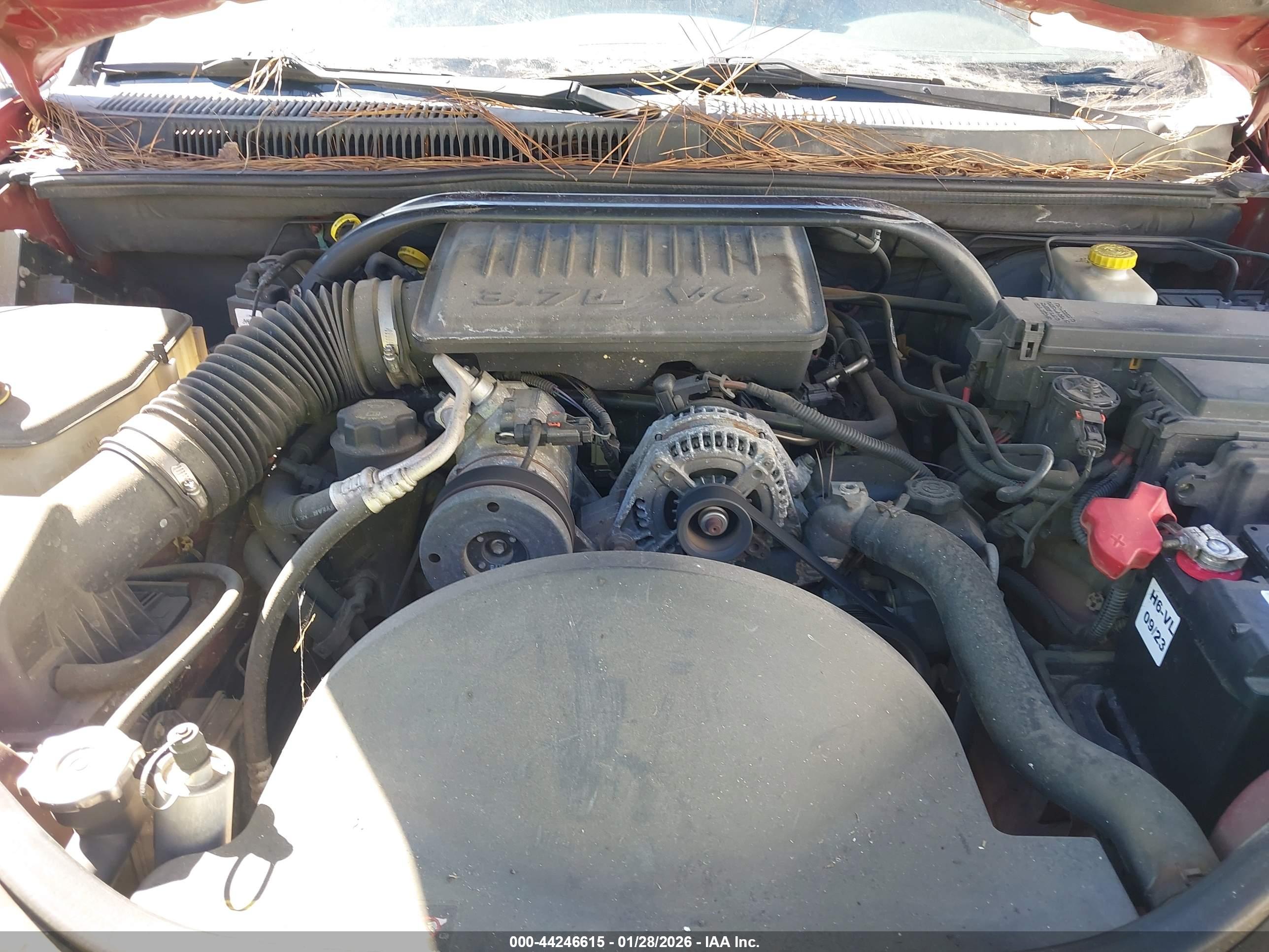 JEEP GRAND image 10