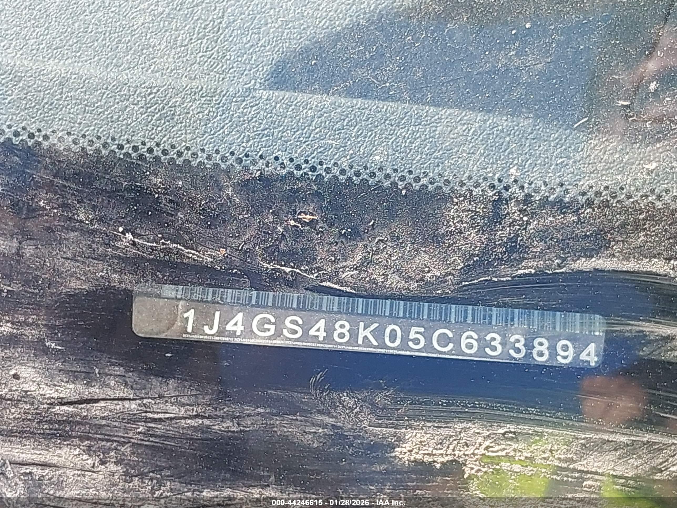 JEEP GRAND image 9