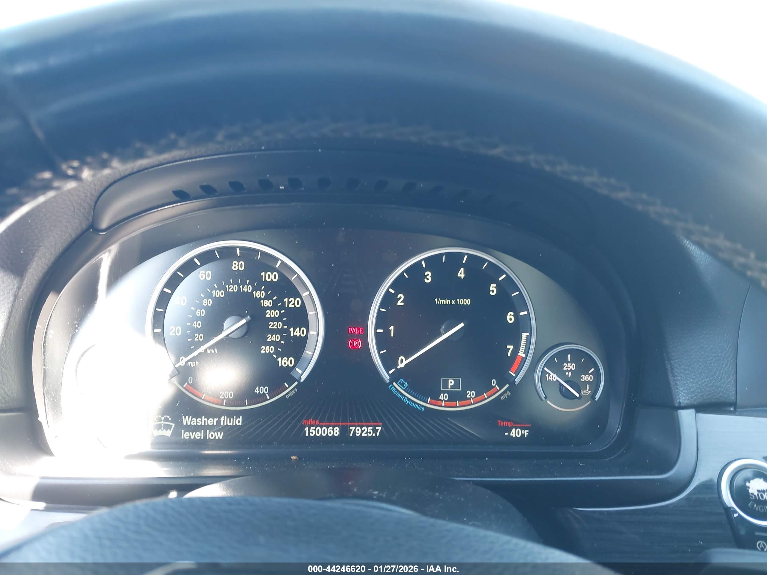 BMW 528I image 7