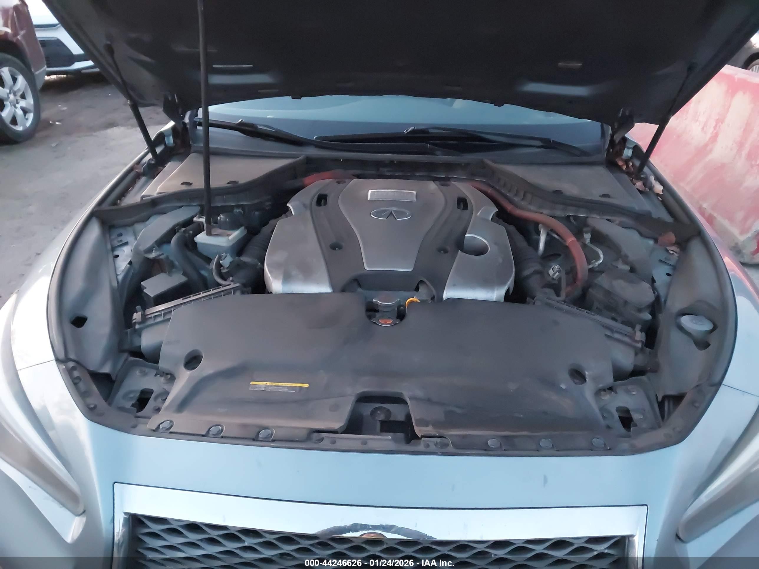 INFINITI Q50 image 10