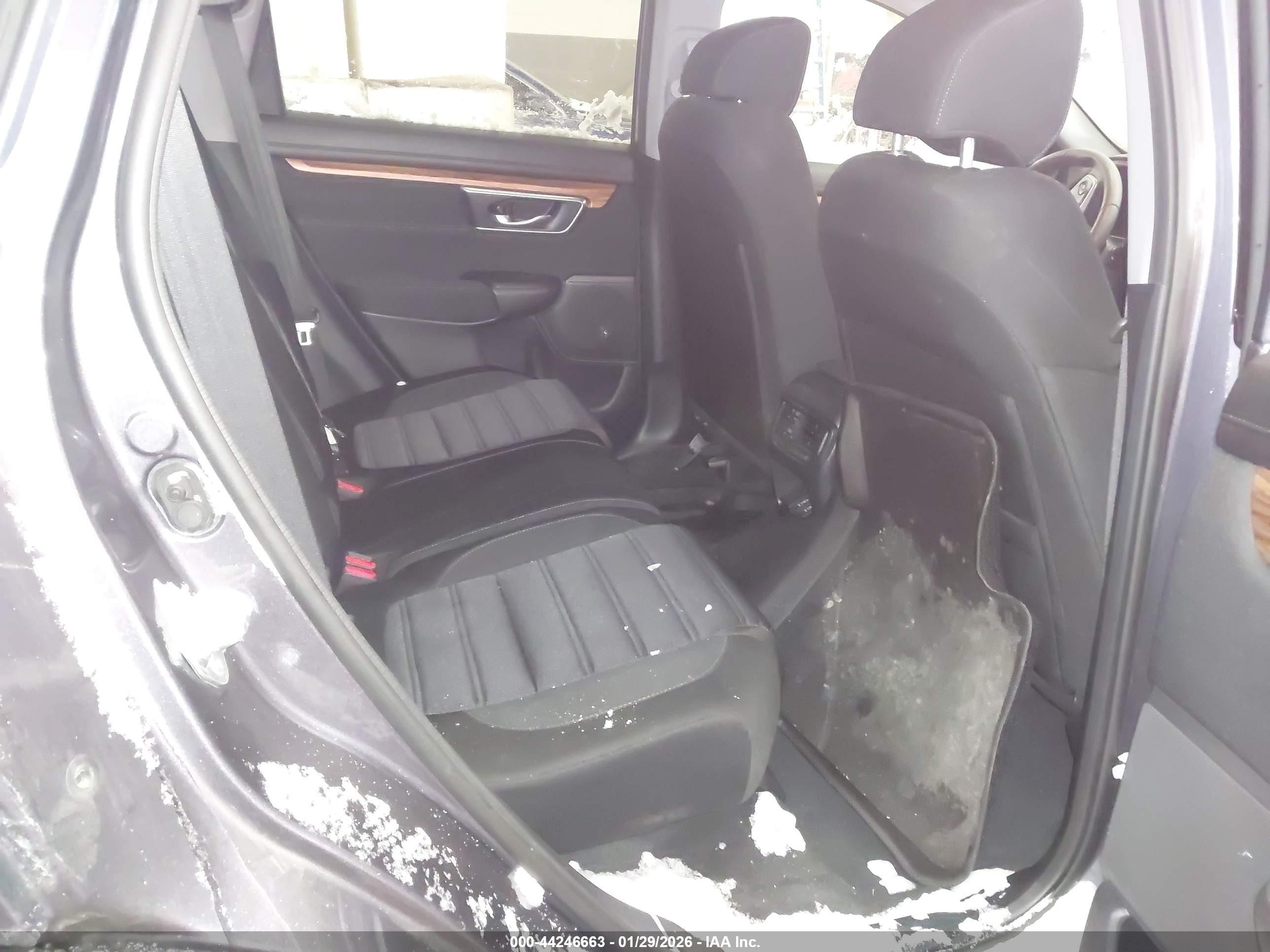 HONDA CR-V image 8