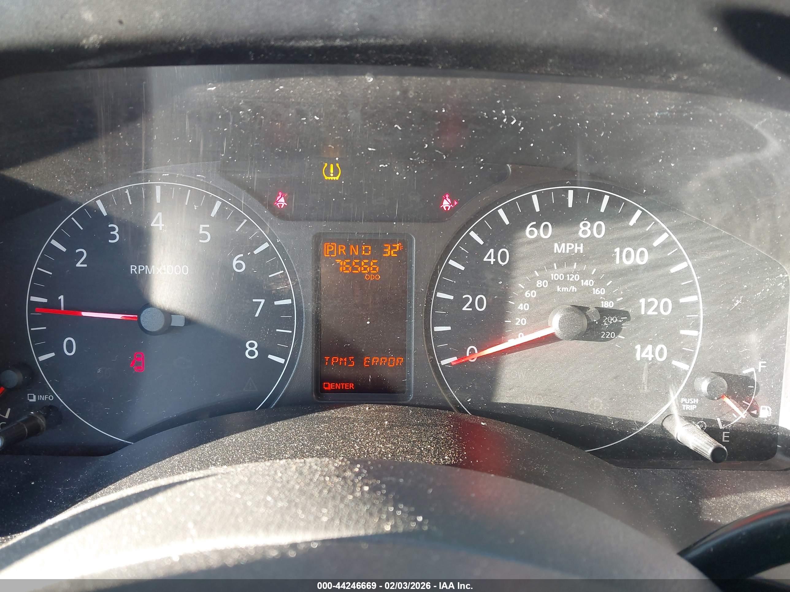 NISSAN NV image 7