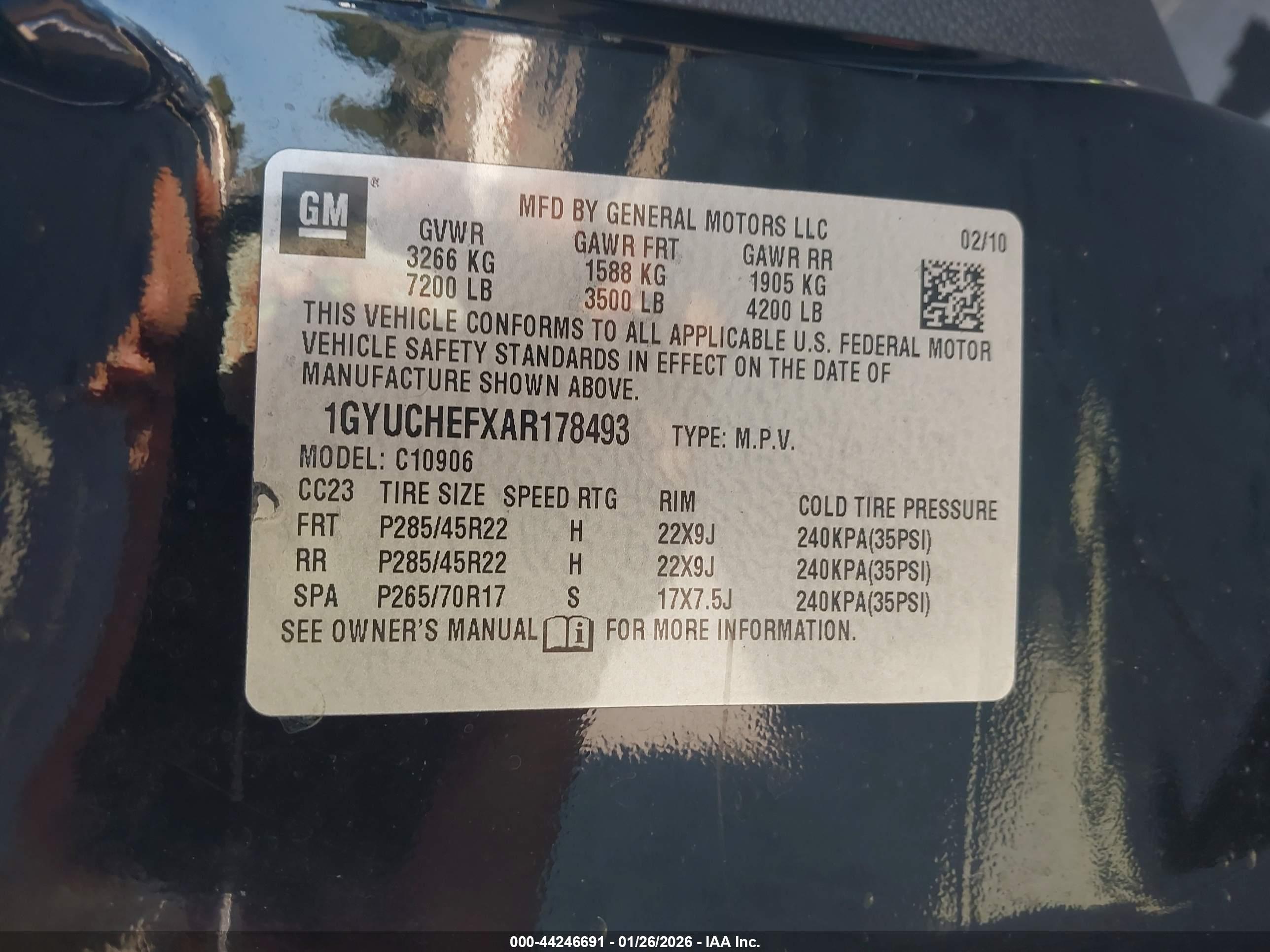 CADILLAC ESCALADE image 9