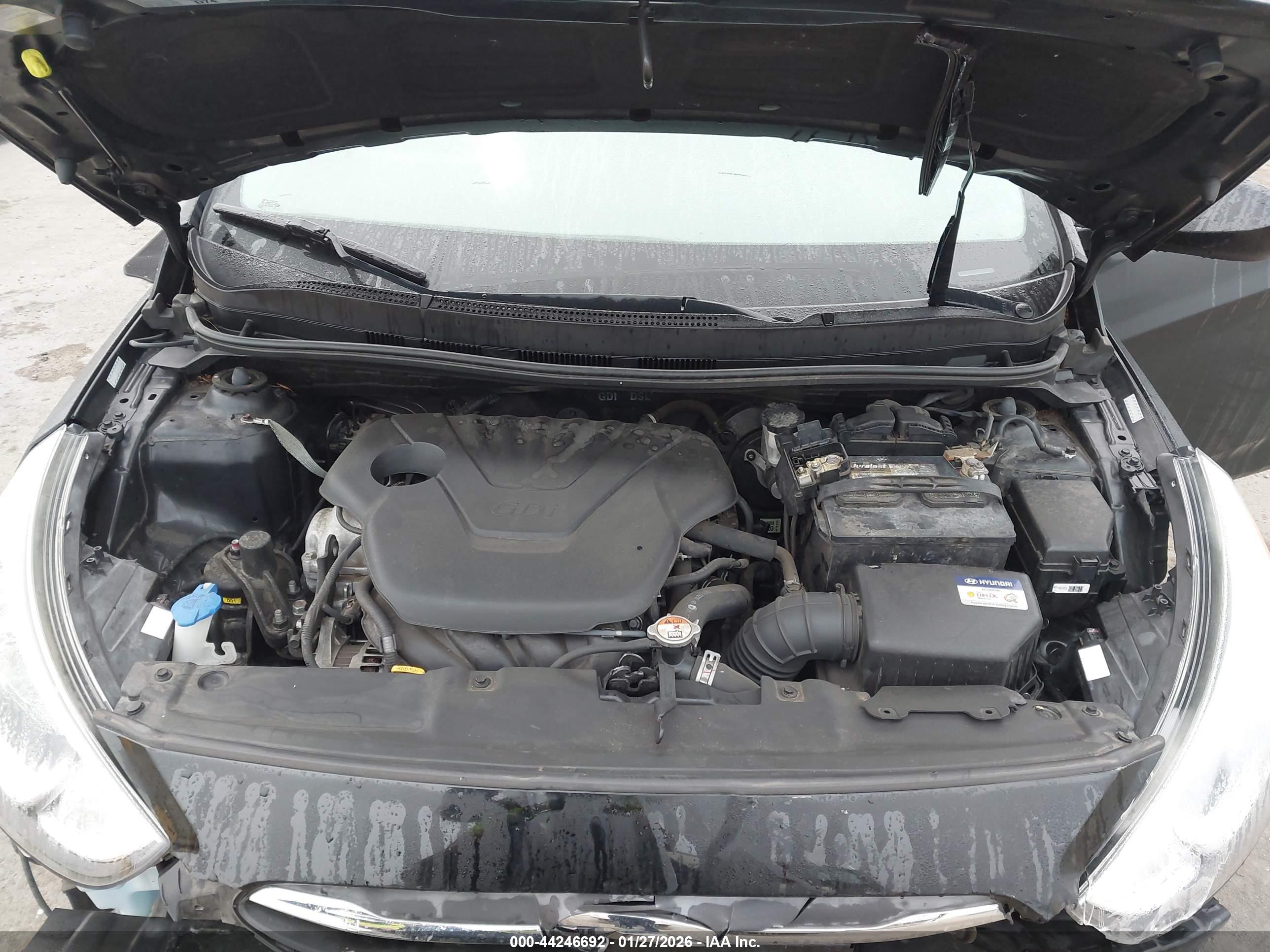 HYUNDAI ACCENT image 10