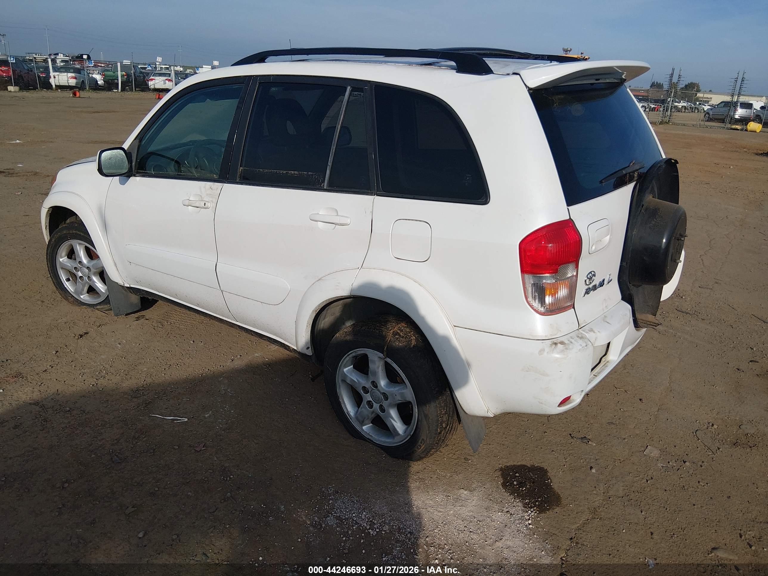 TOYOTA RAV4 image 3