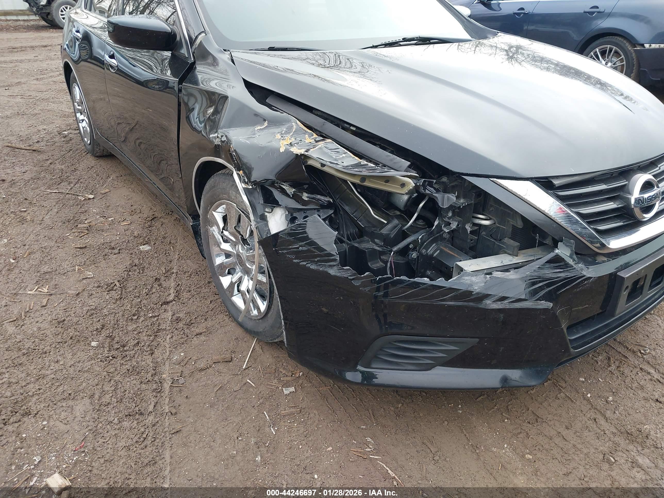 NISSAN ALTIMA image 6