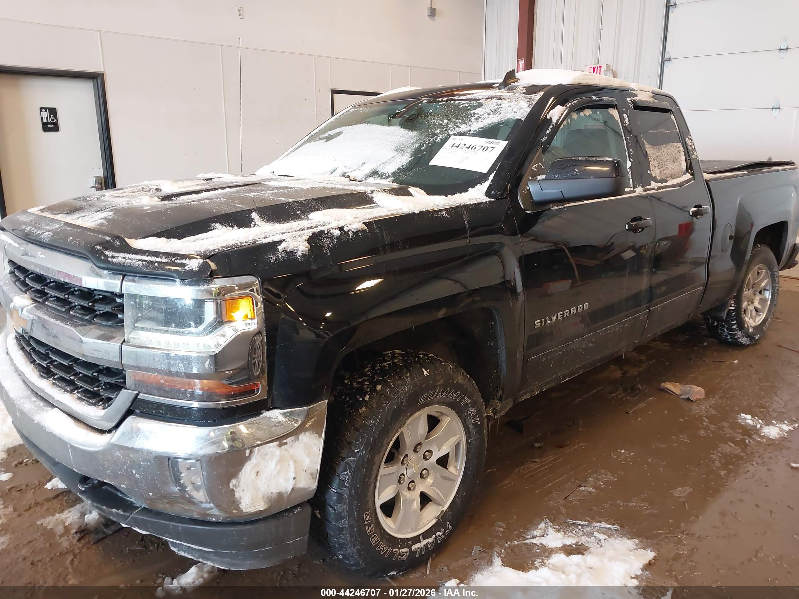 CHEVROLET SILVERADO image 2