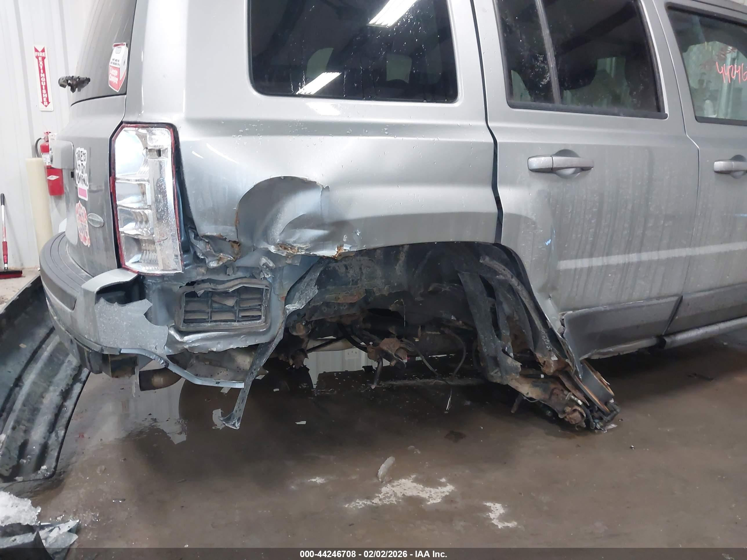 JEEP PATRIOT image 6