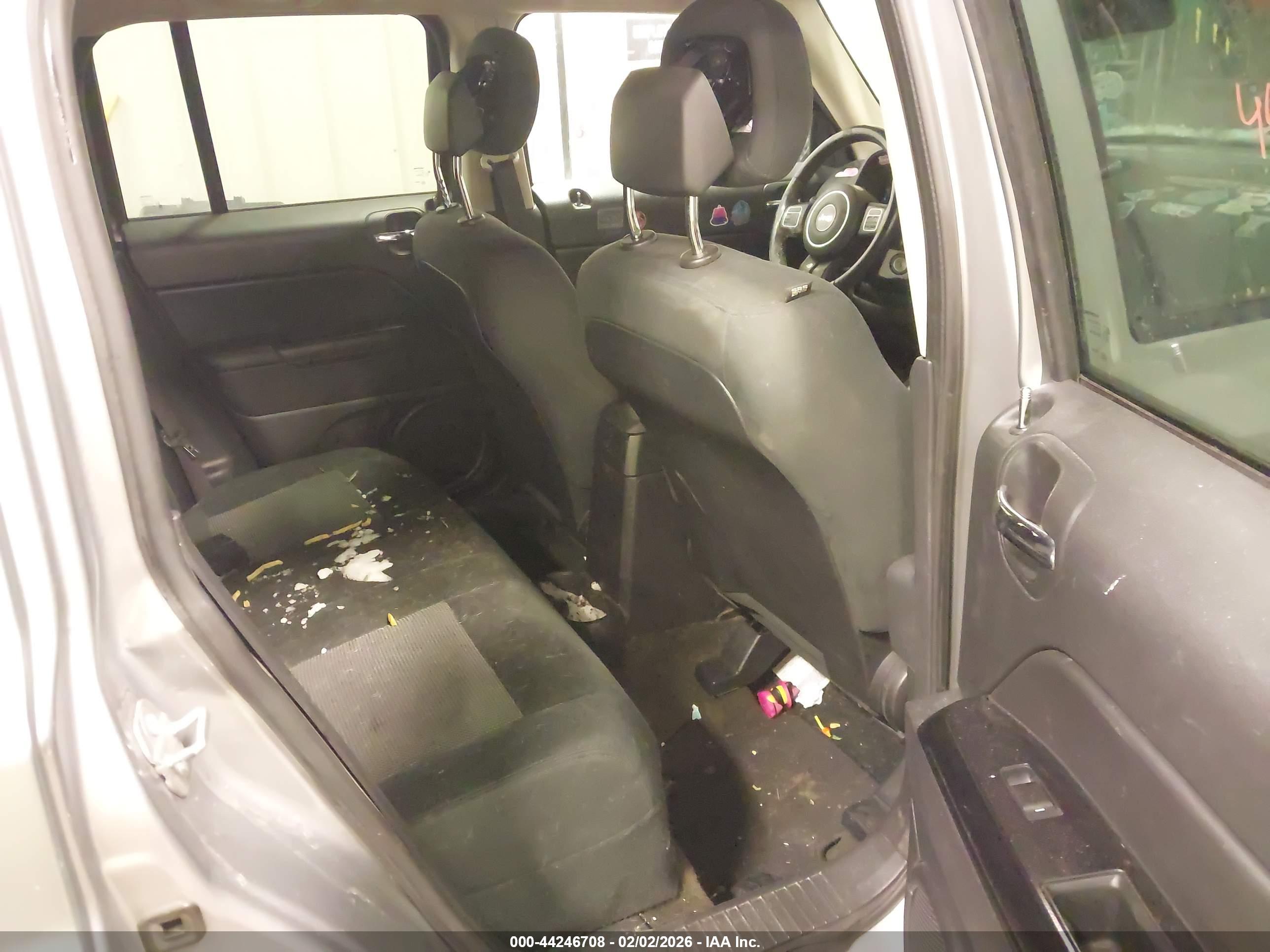 JEEP PATRIOT image 8