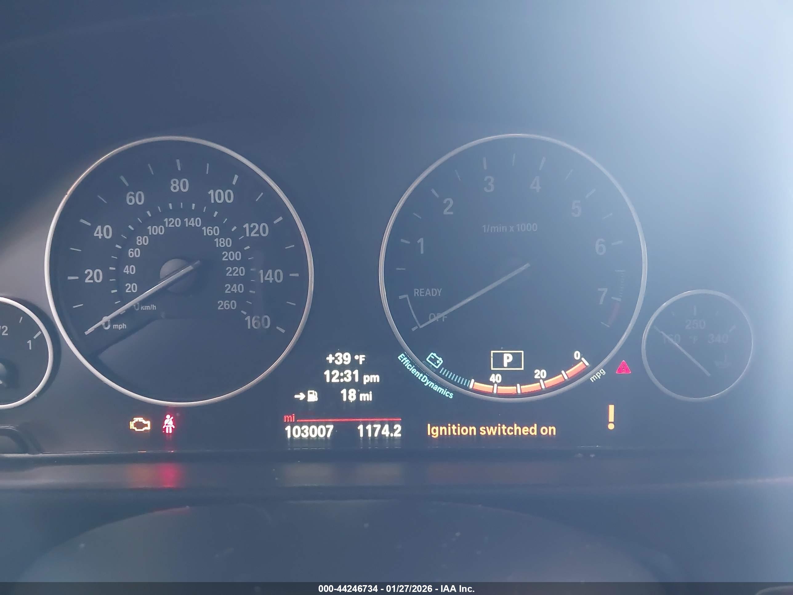 BMW 320I image 7