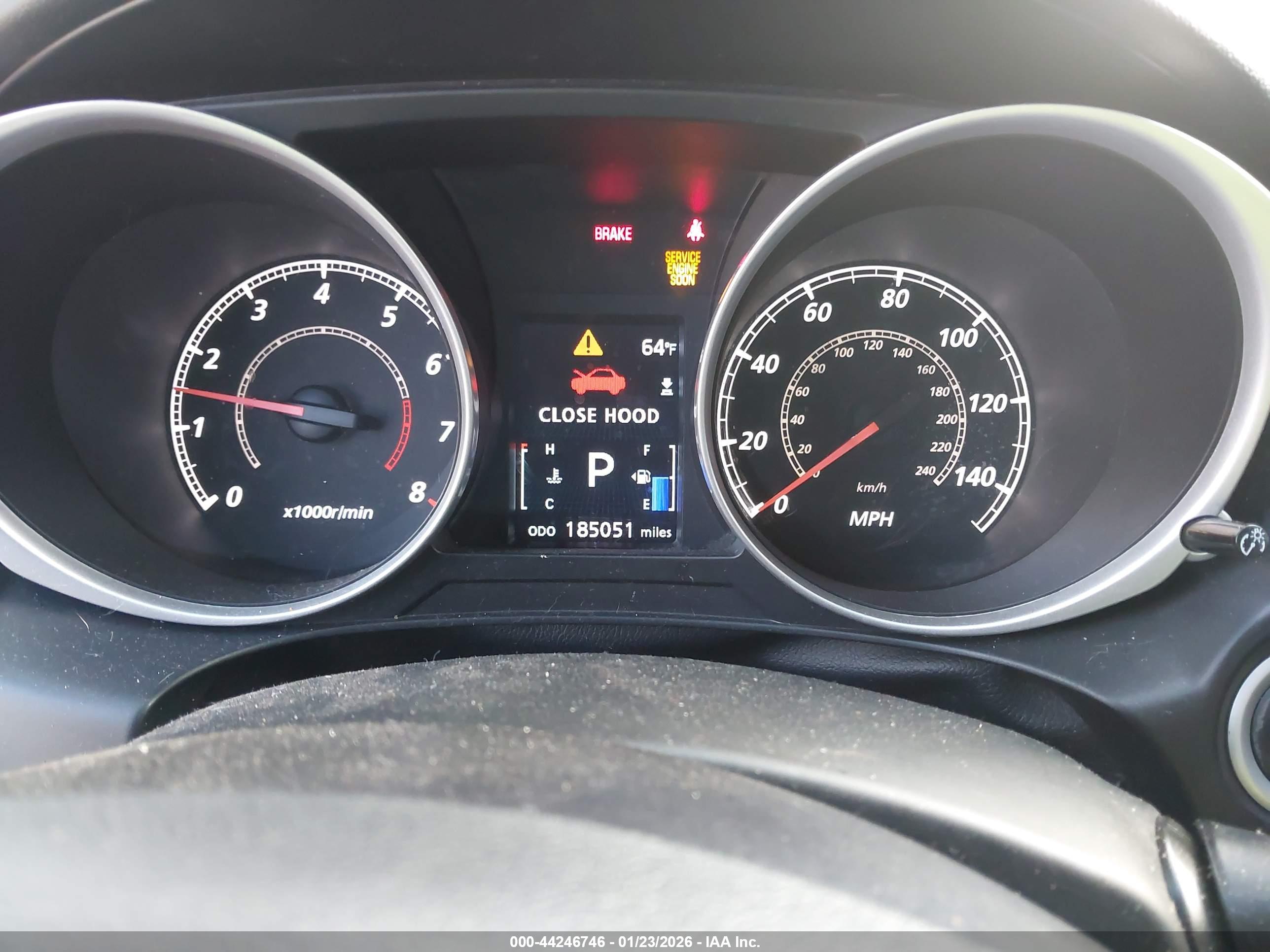 MITSUBISHI OUTLANDER image 7
