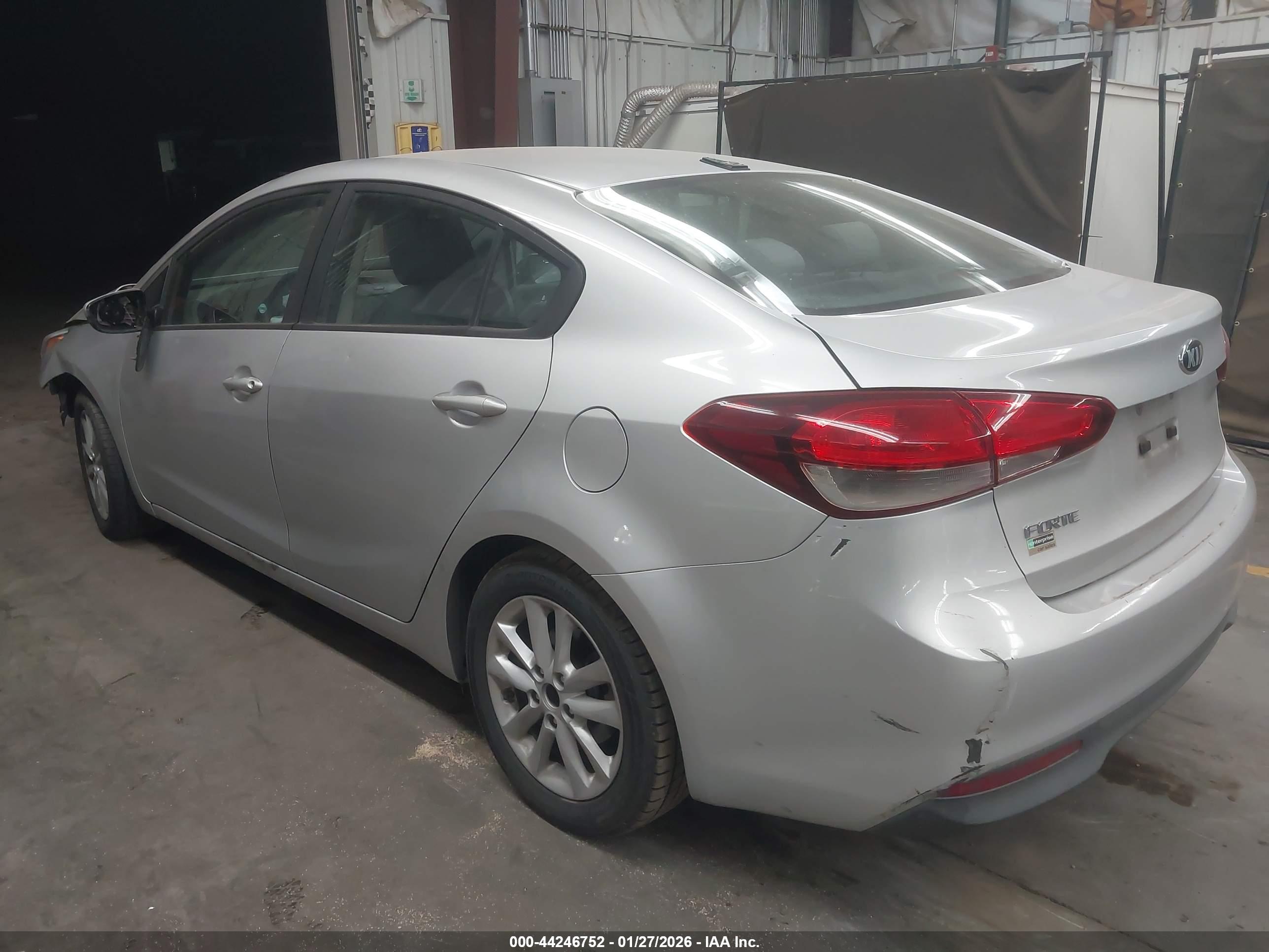 KIA FORTE image 3
