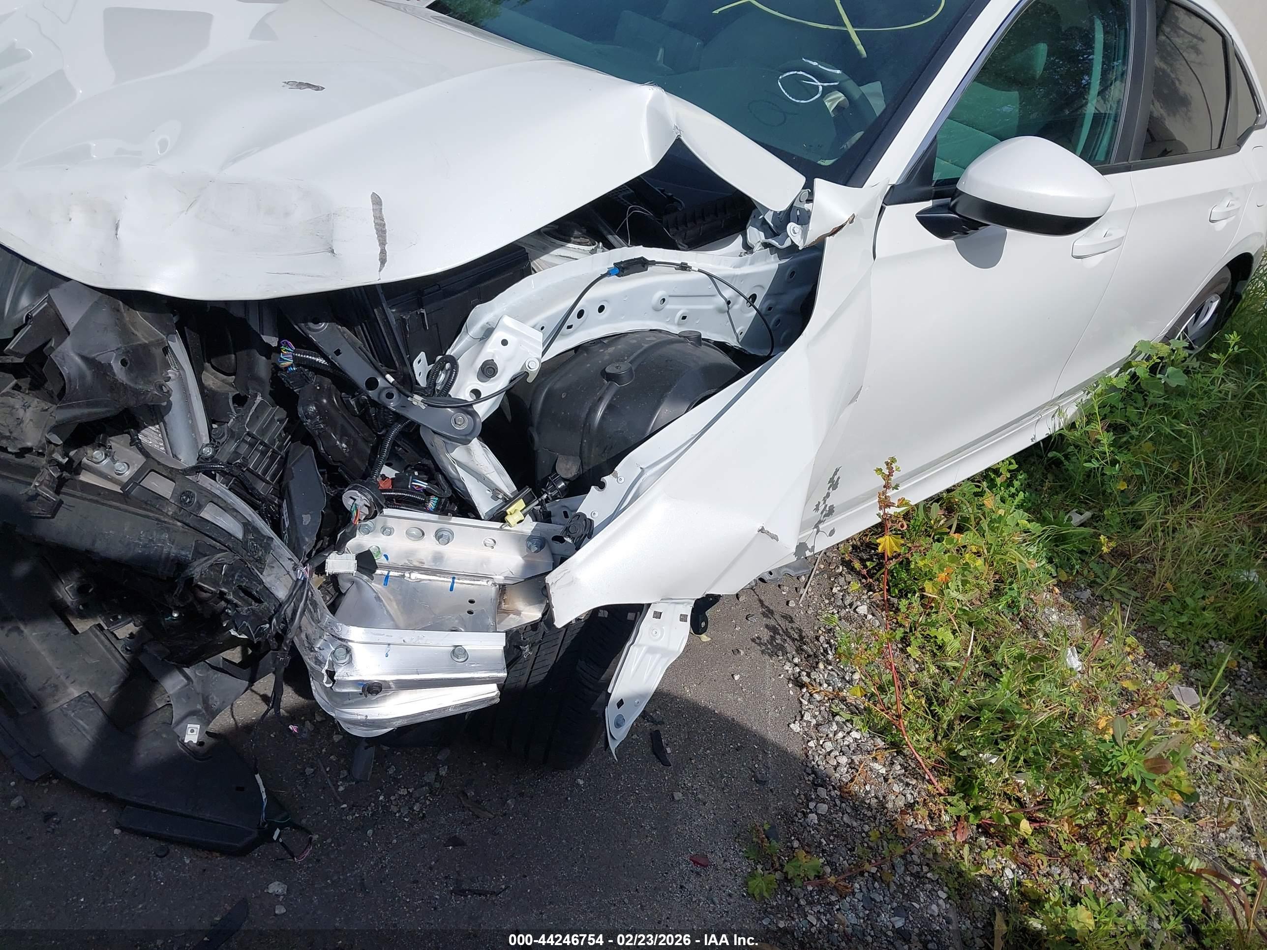 HONDA CIVIC image 2