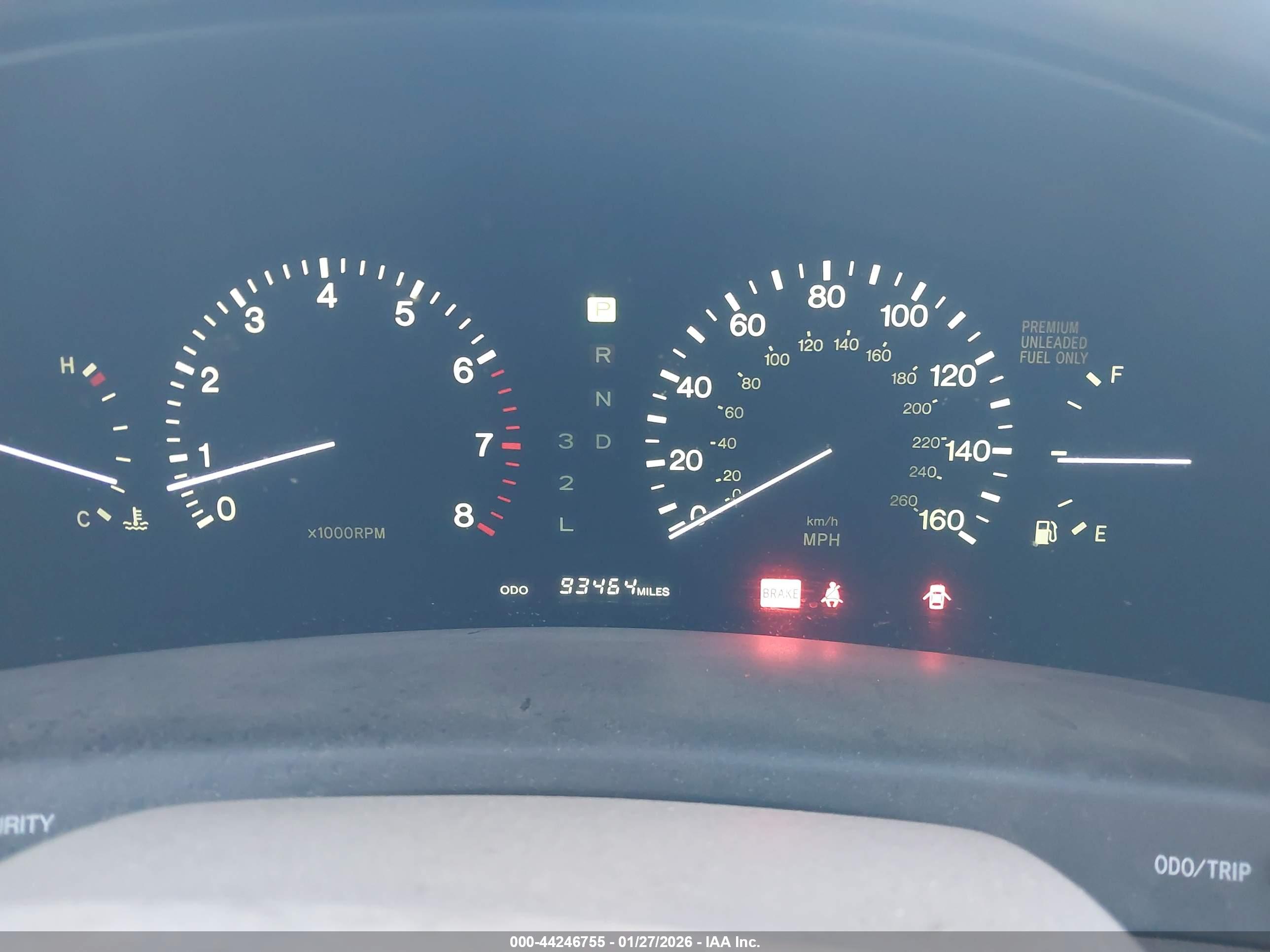 LEXUS LS image 7