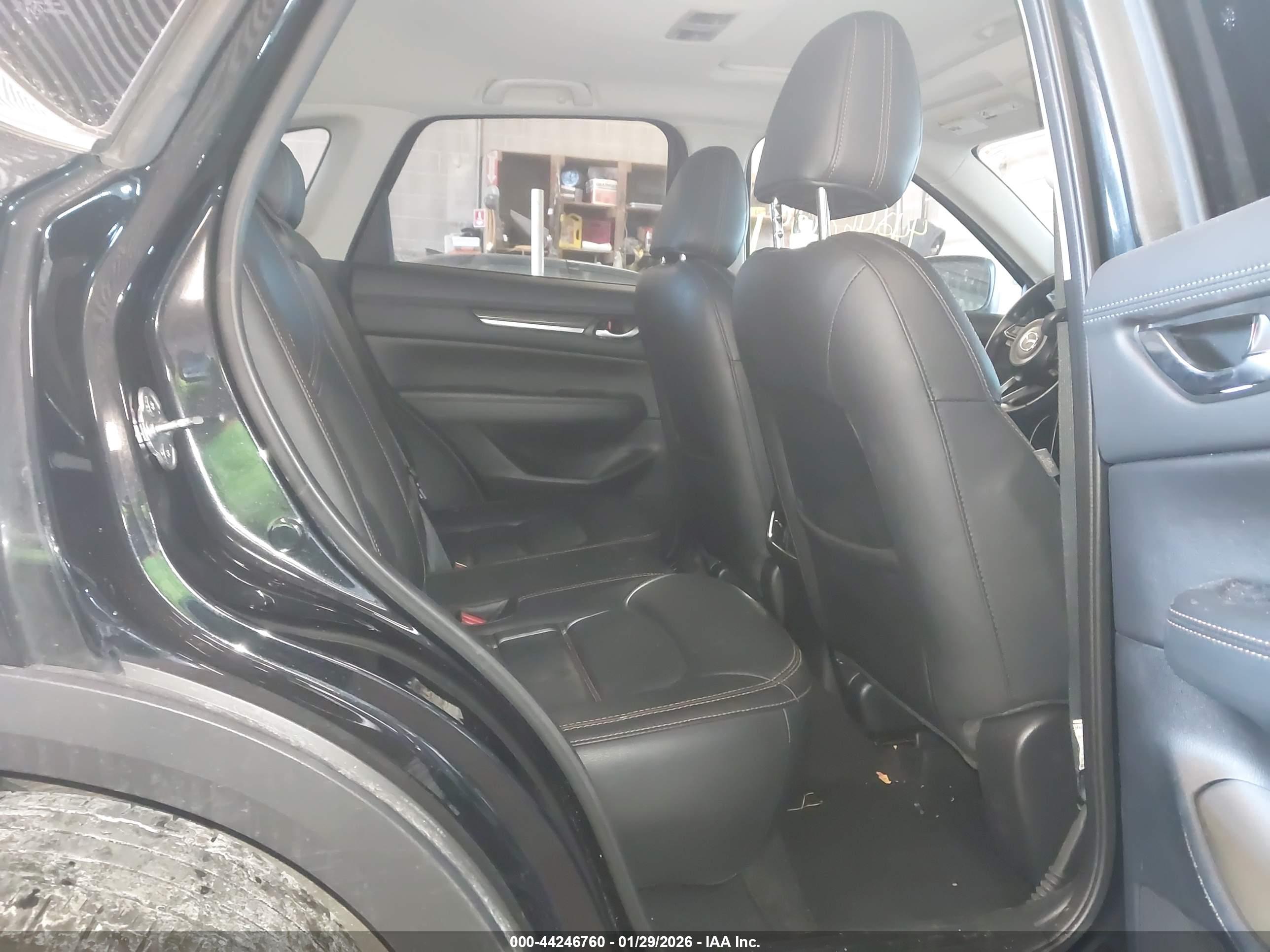 MAZDA CX-5 image 8