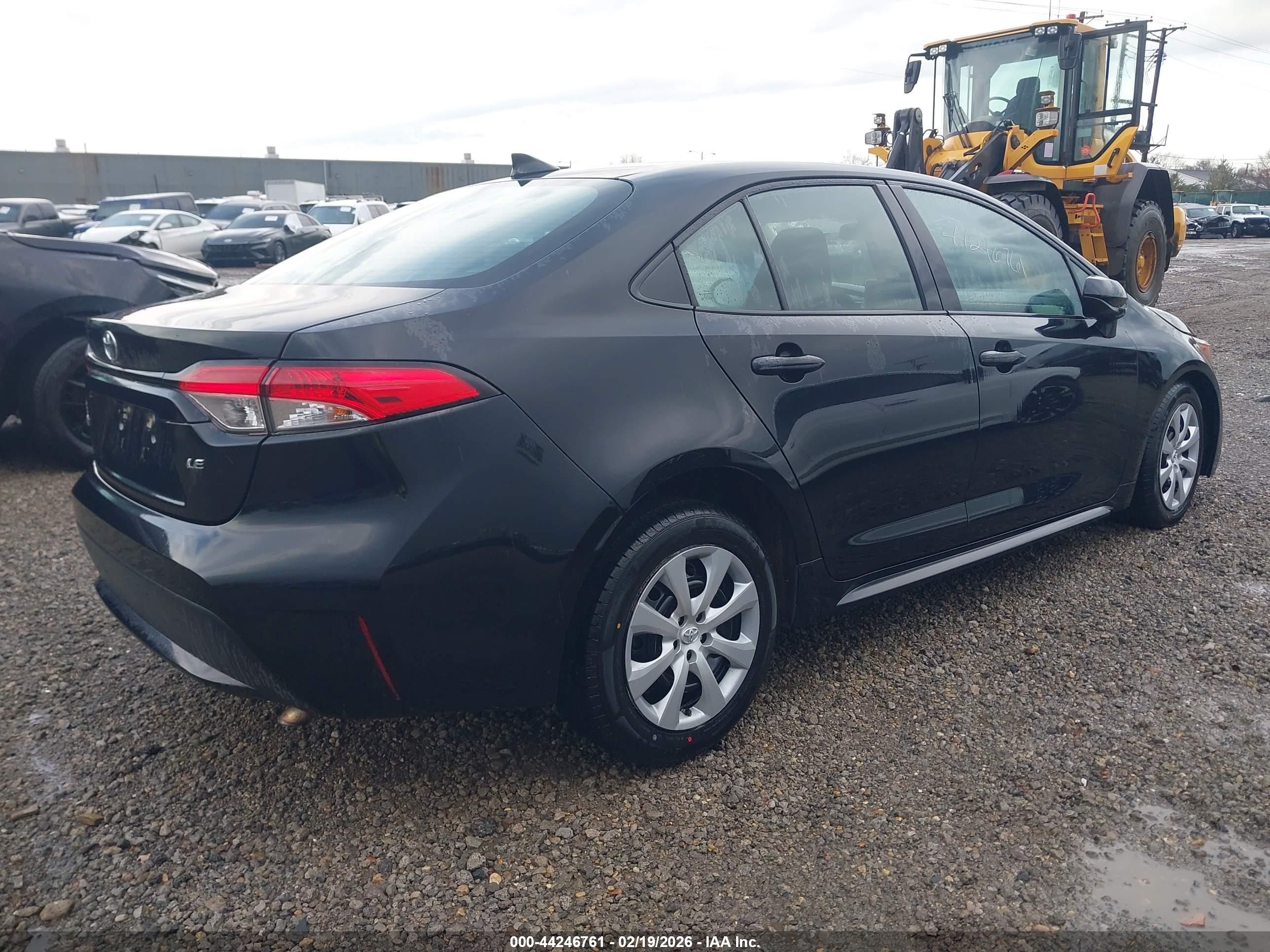TOYOTA COROLLA image 4