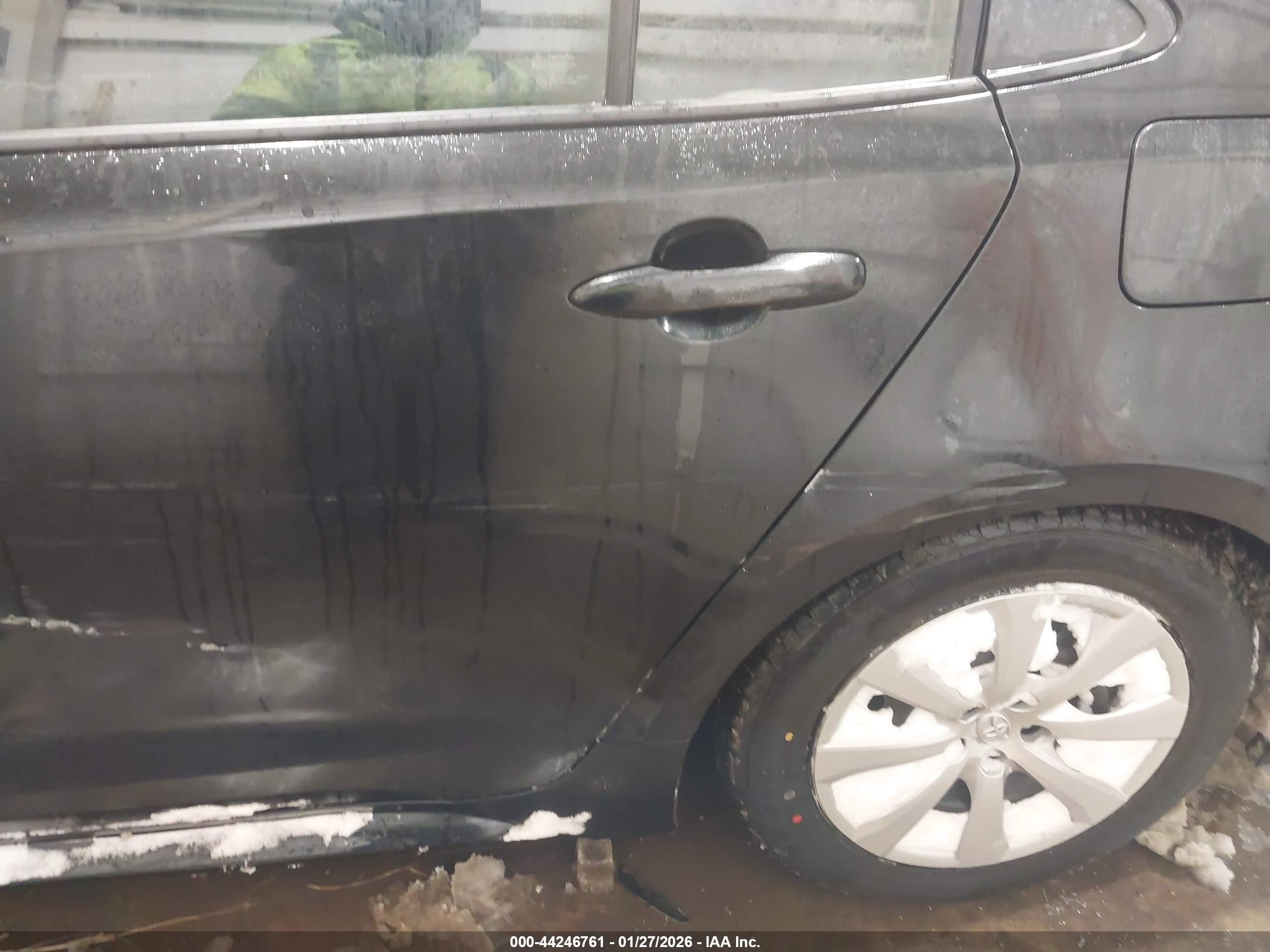 TOYOTA COROLLA image 6