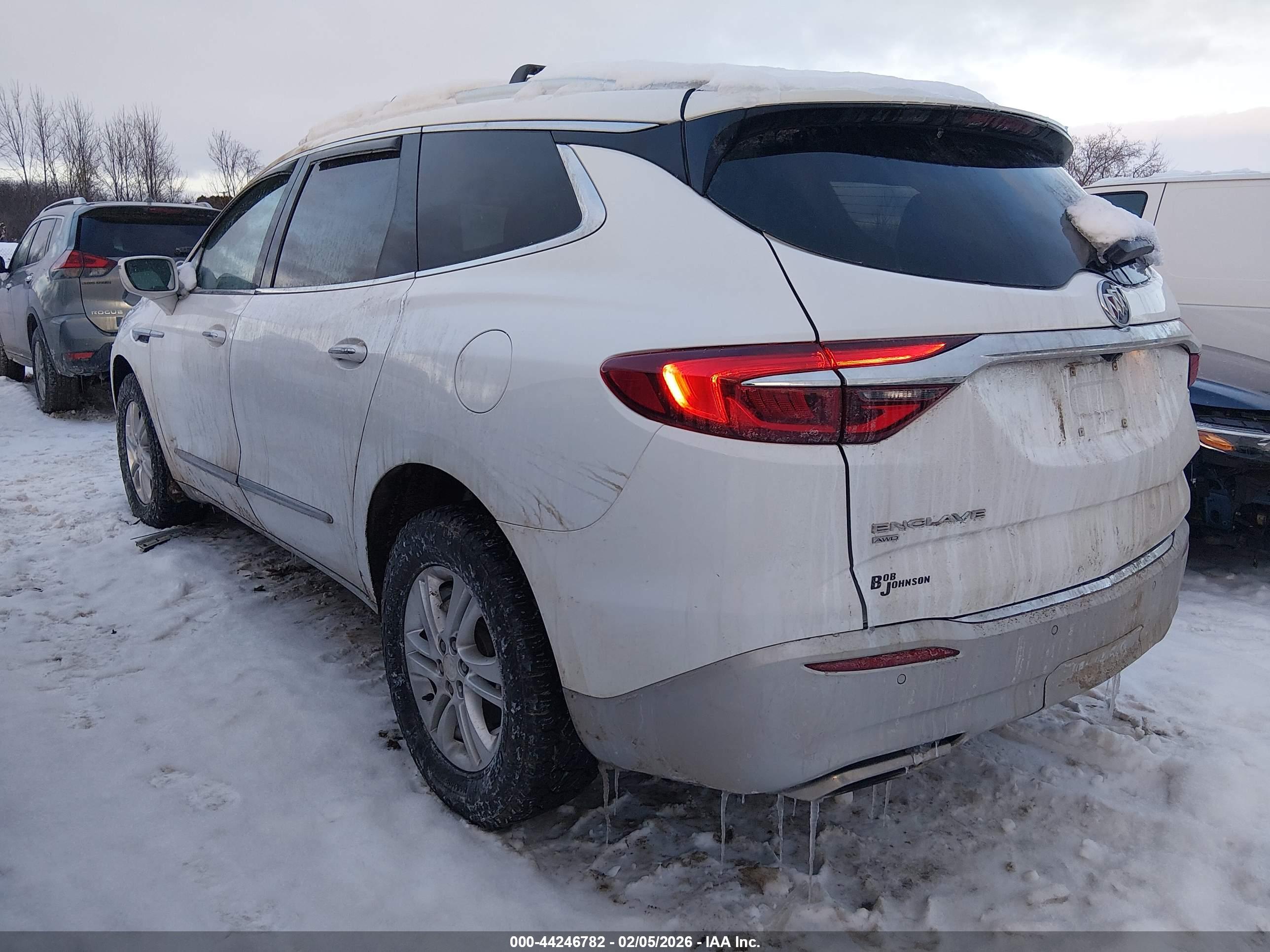 BUICK ENCLAVE image 3