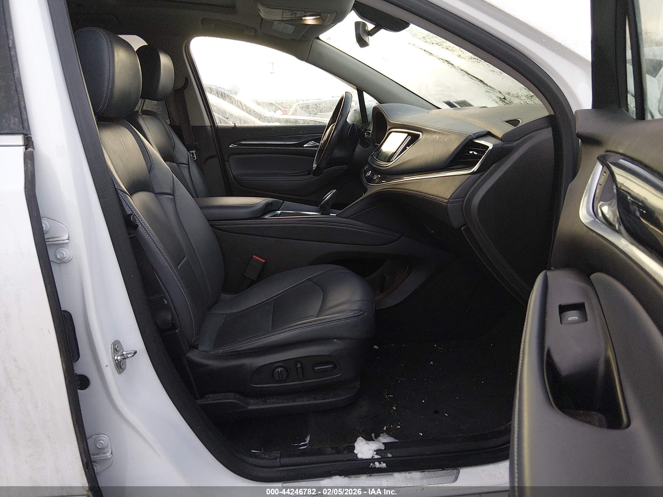 BUICK ENCLAVE image 5