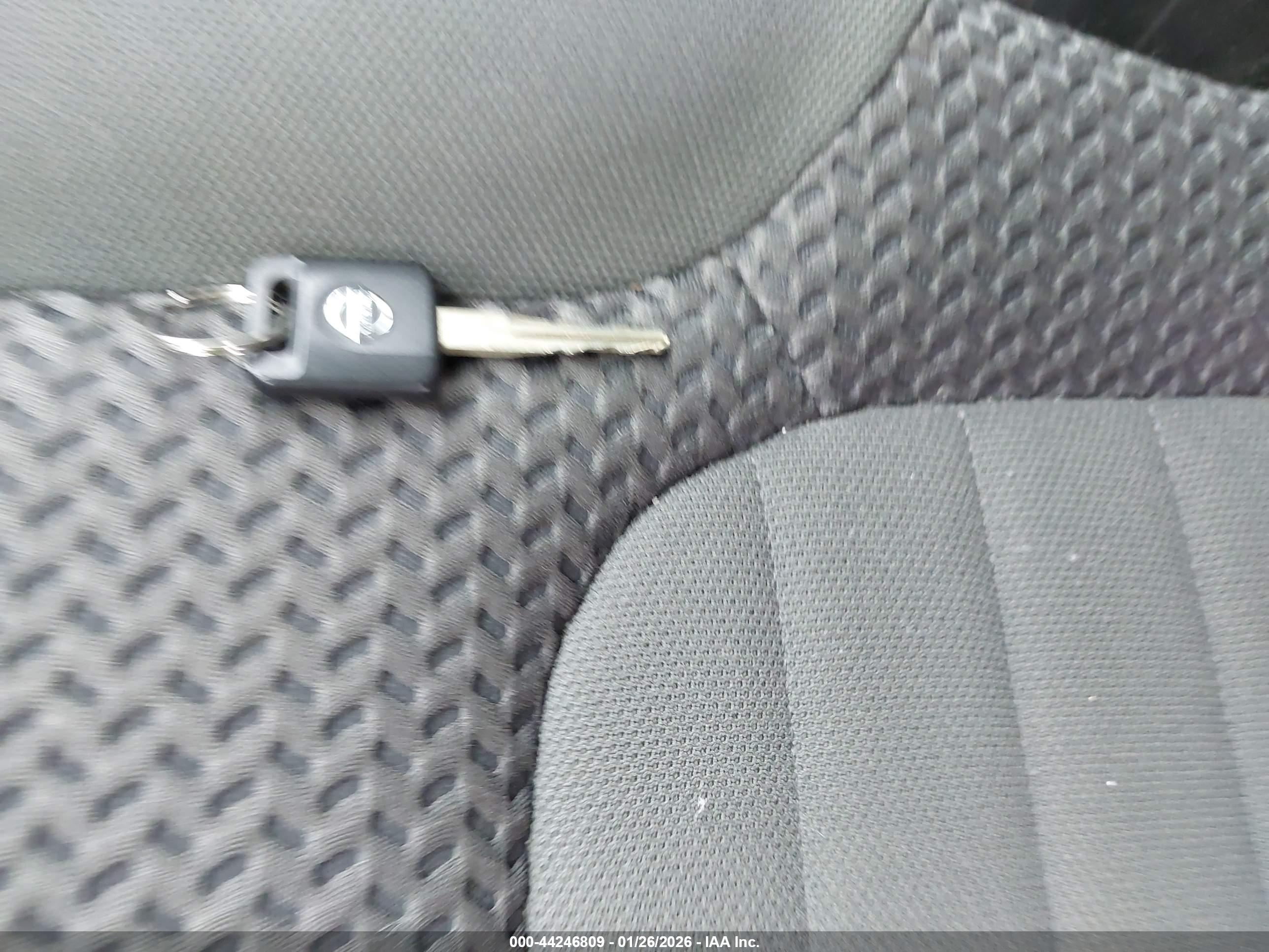 NISSAN FRONTIER image 11