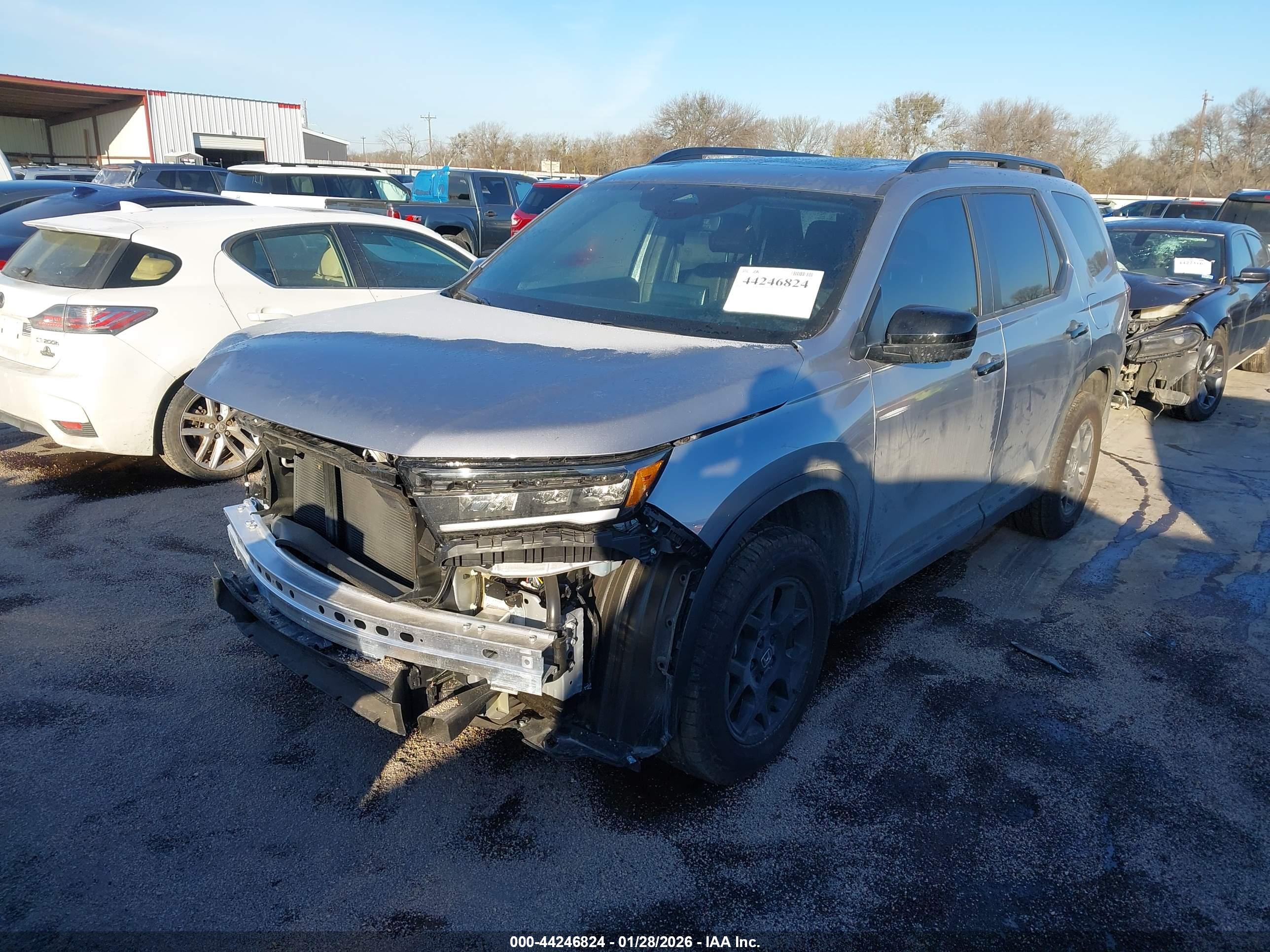 HONDA PILOT image 2