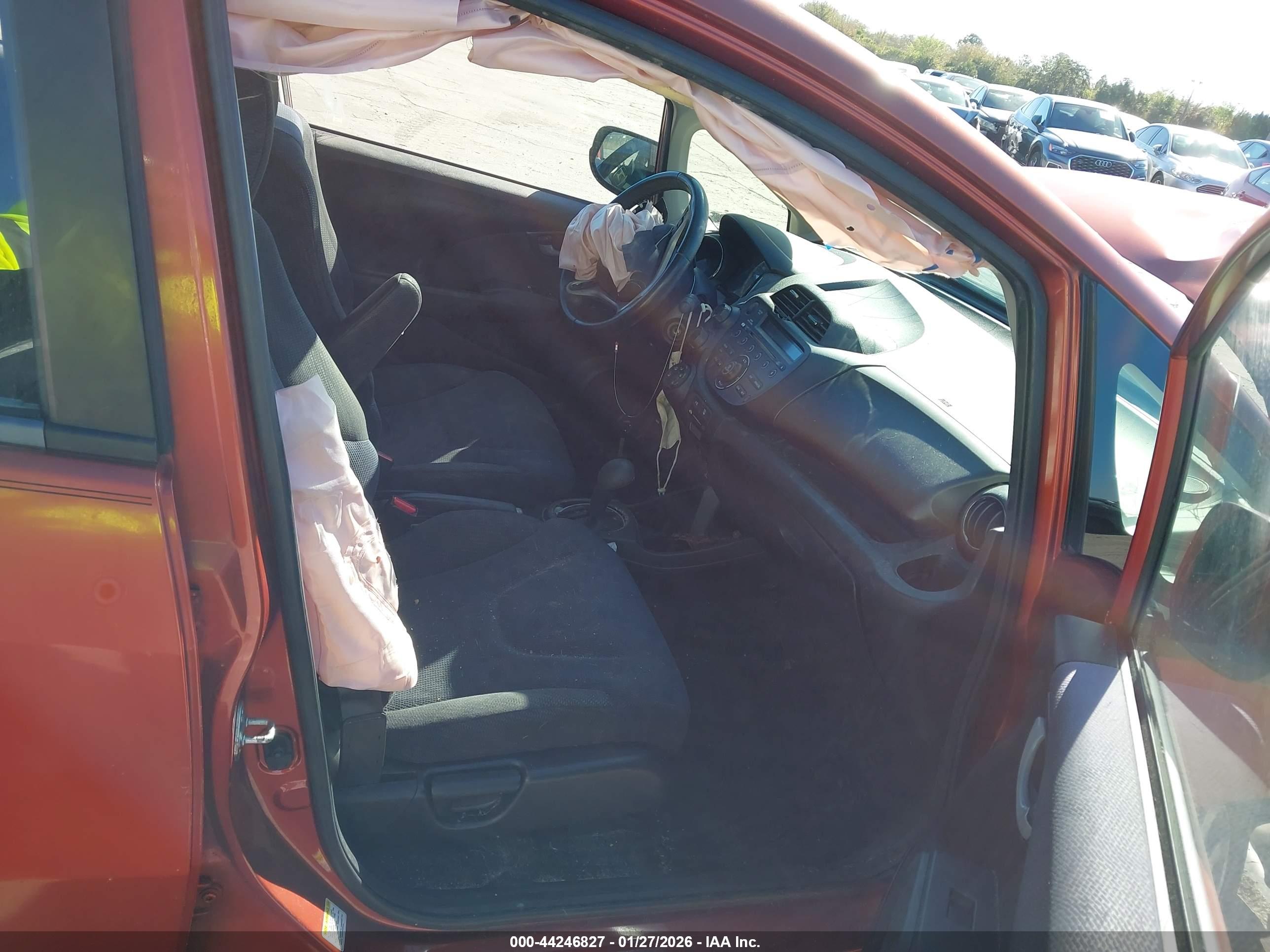 HONDA FIT image 5