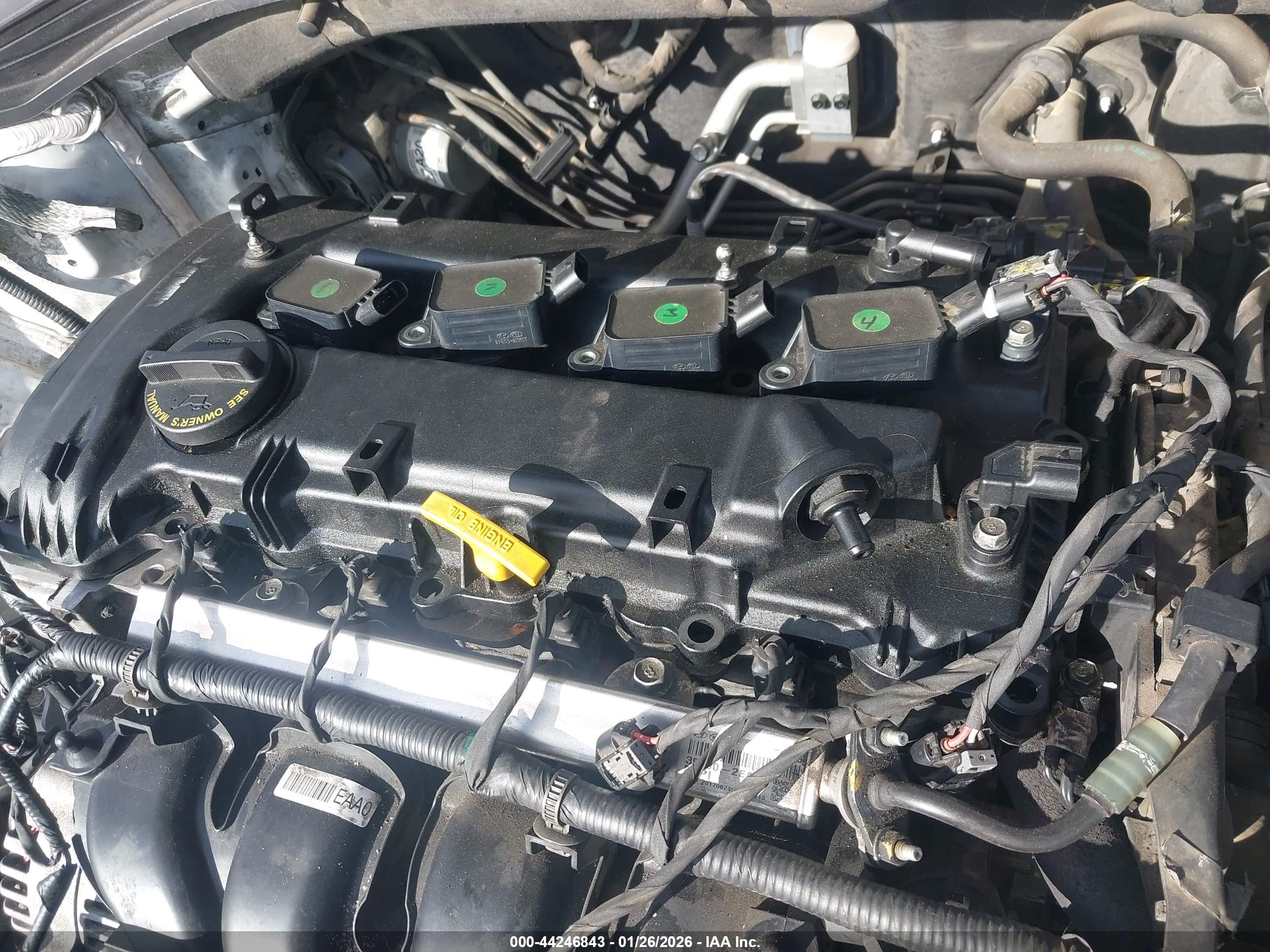 HYUNDAI ELANTRA image 6