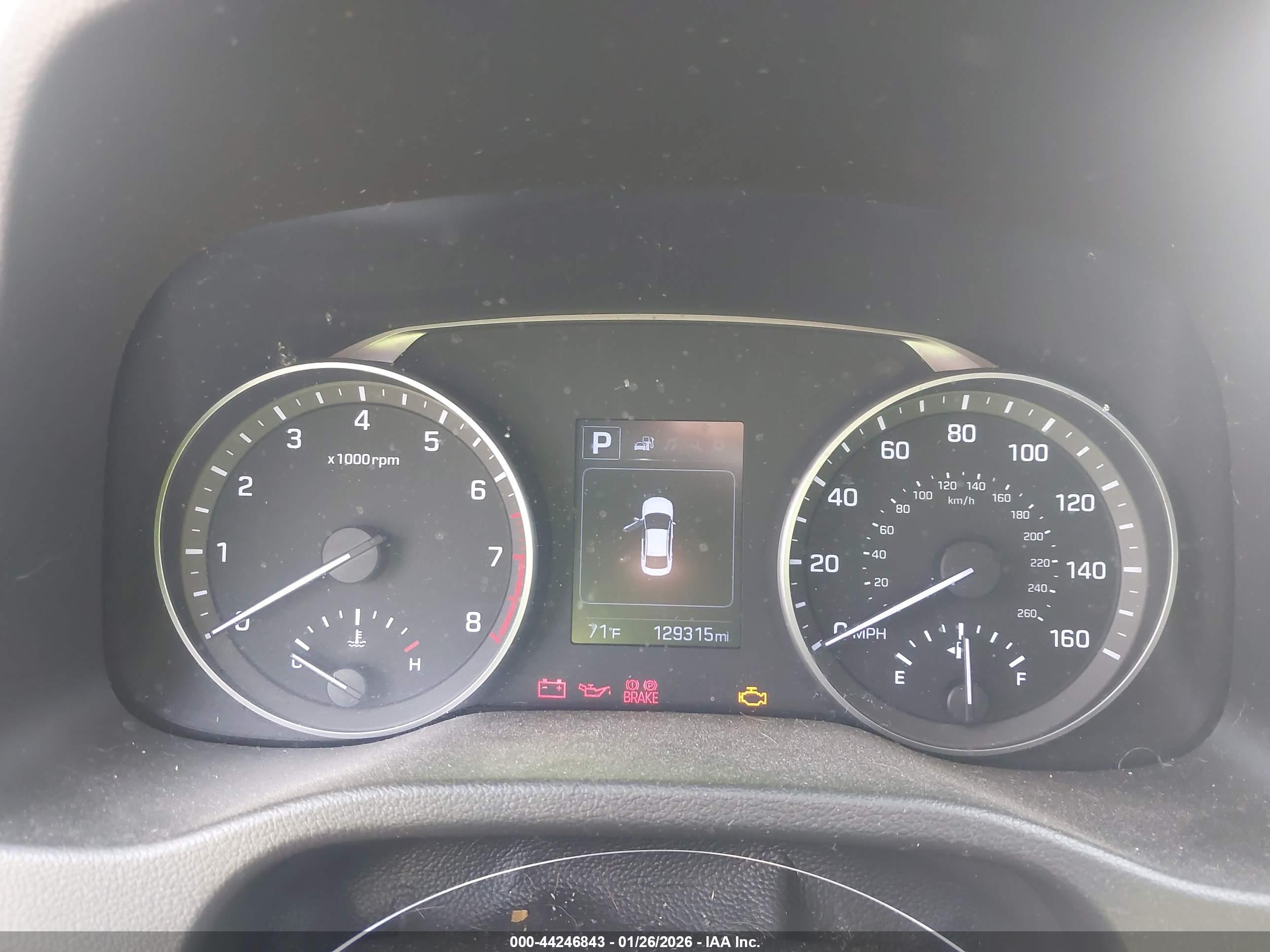 HYUNDAI ELANTRA image 7