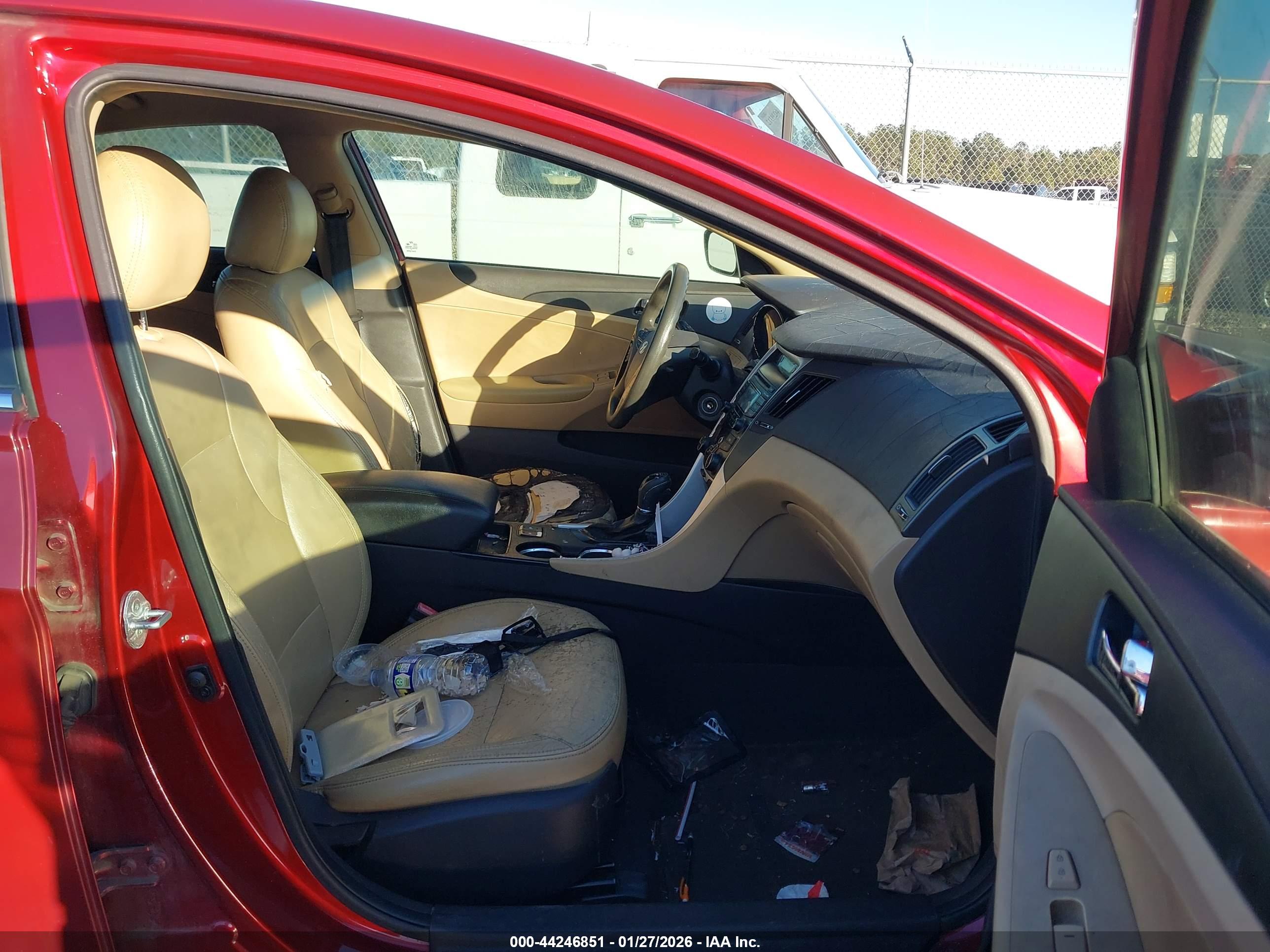 HYUNDAI SONATA image 5
