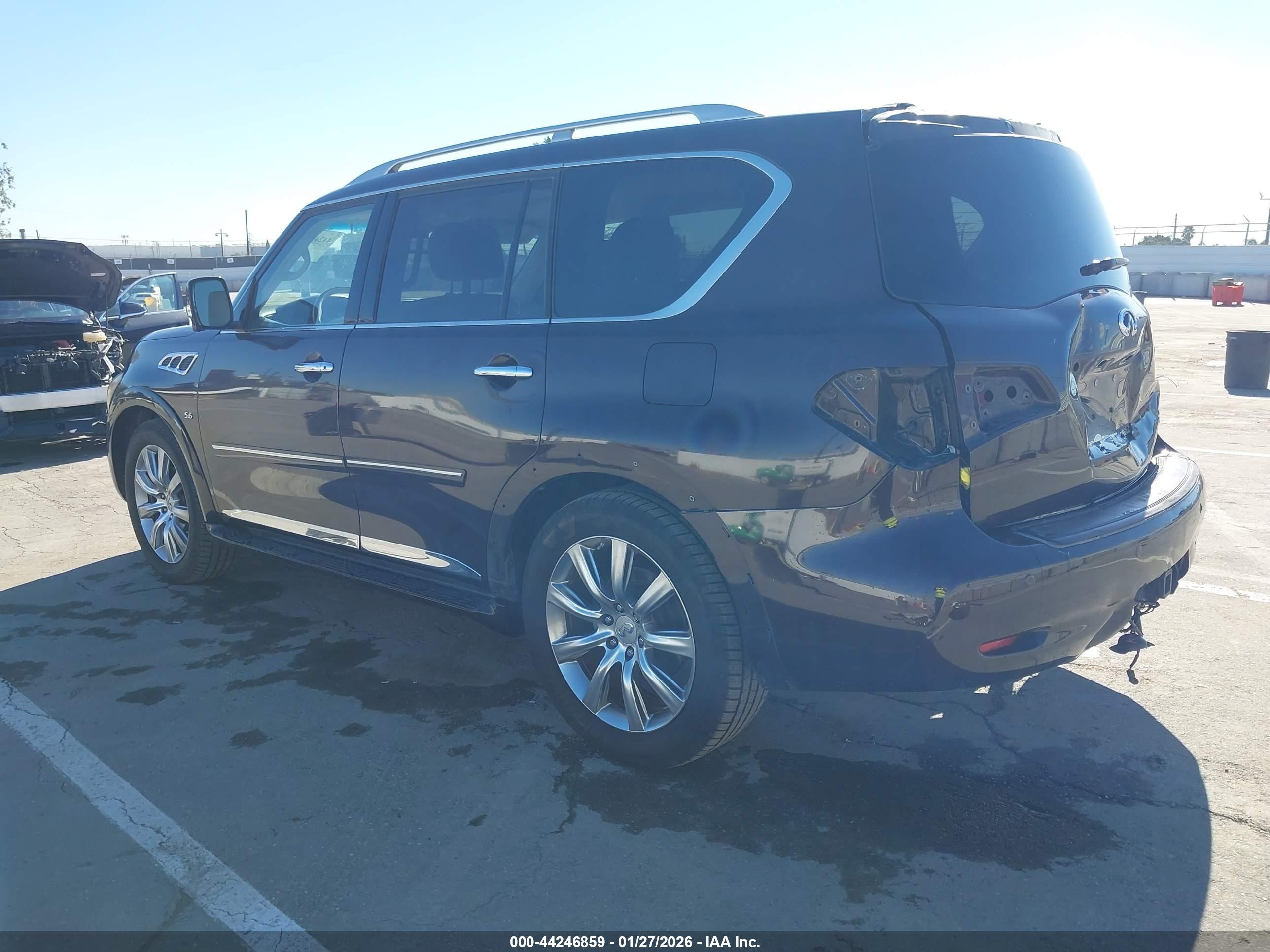 INFINITI QX80 image 3