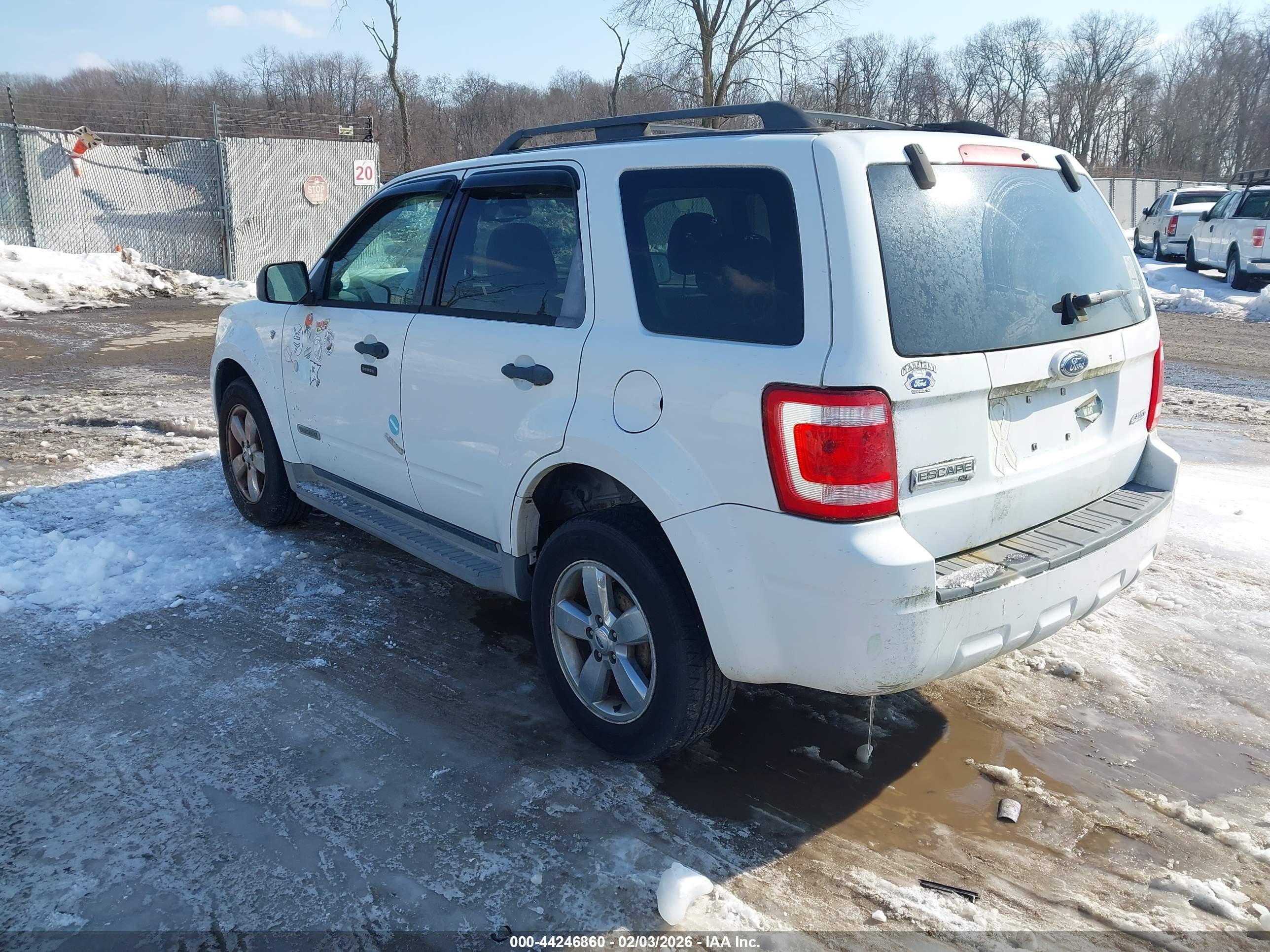 FORD ESCAPE image 3