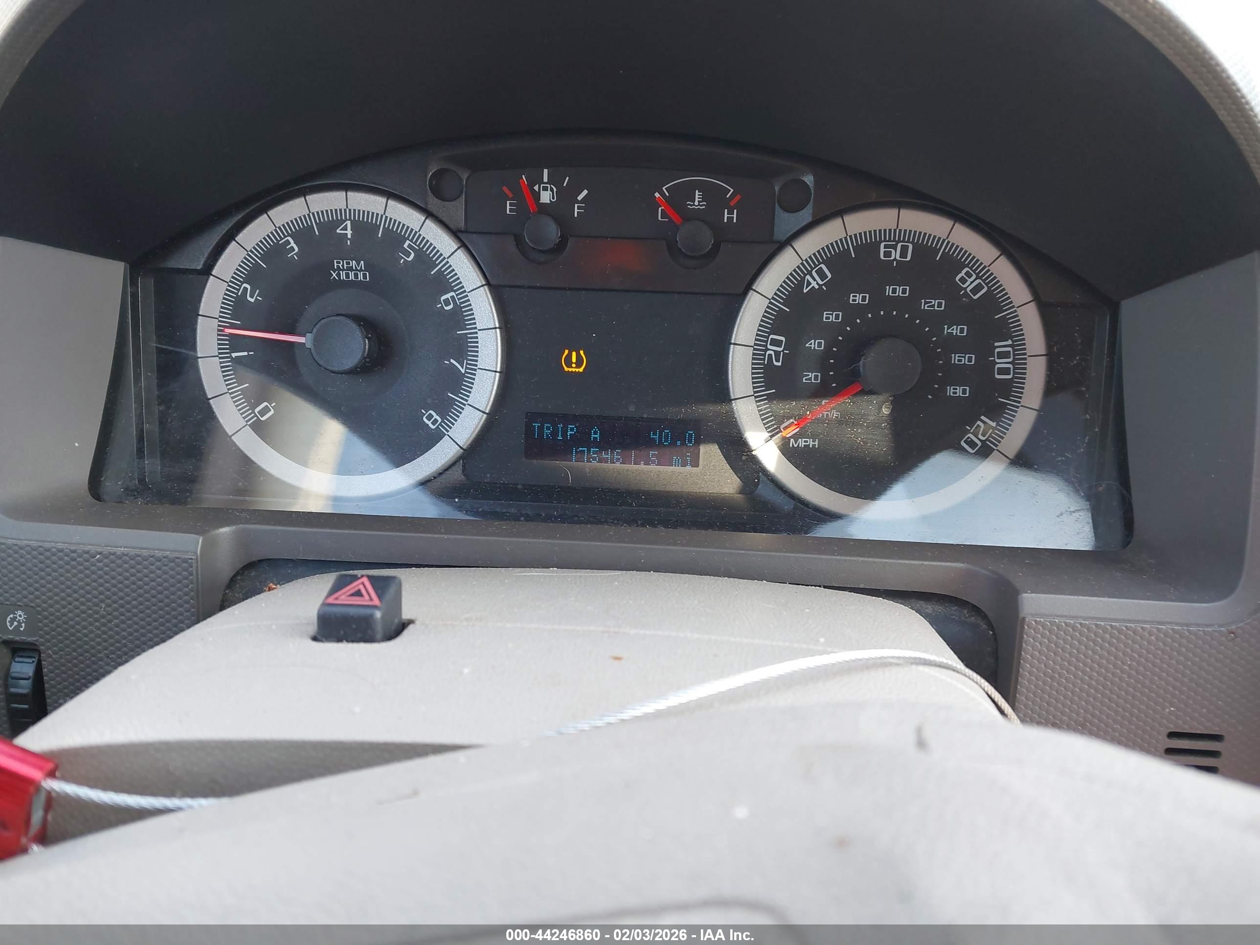 FORD ESCAPE image 7