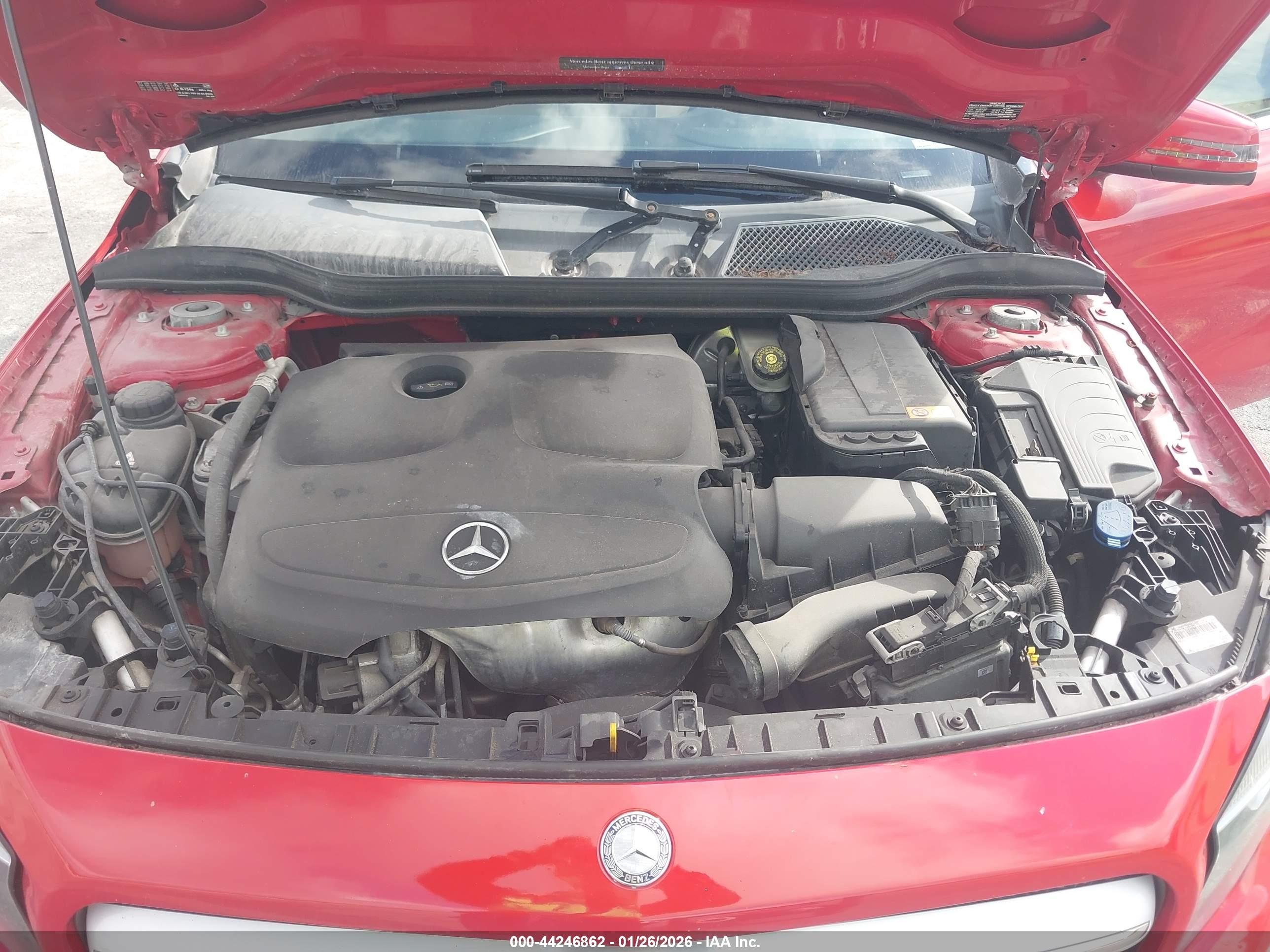 MERCEDES-BENZ GLA image 10