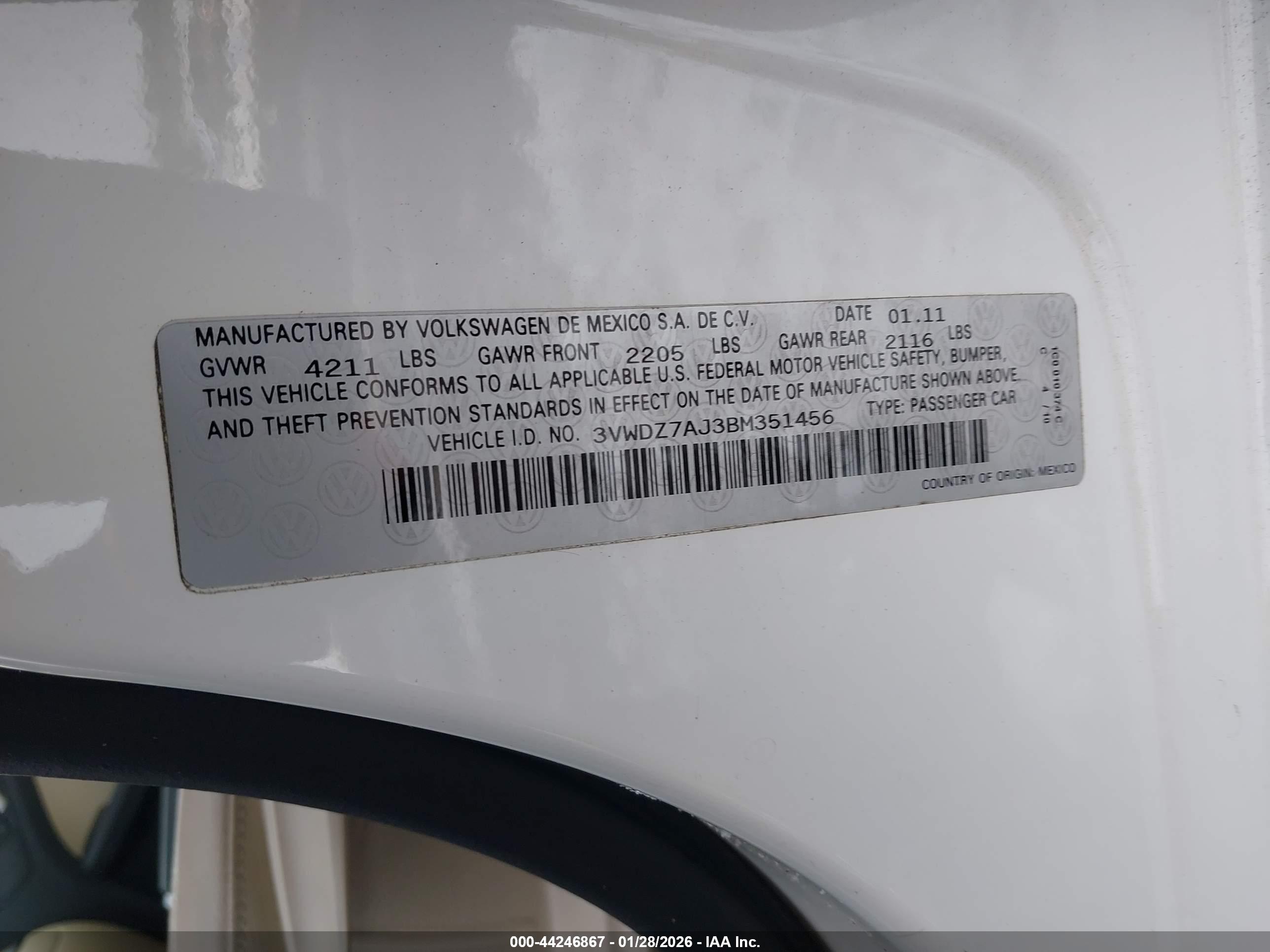 VOLKSWAGEN JETTA image 9