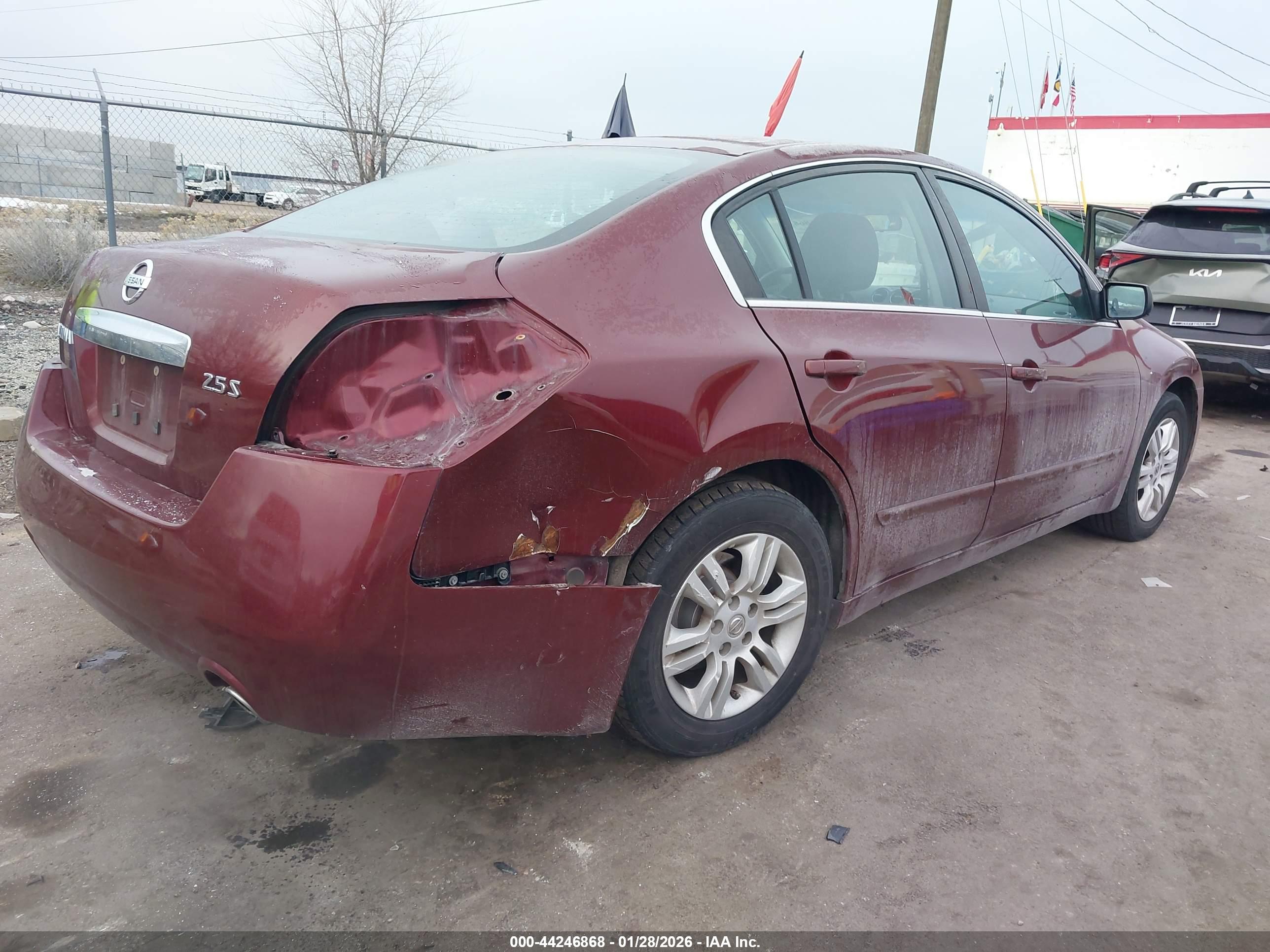 NISSAN ALTIMA image 4