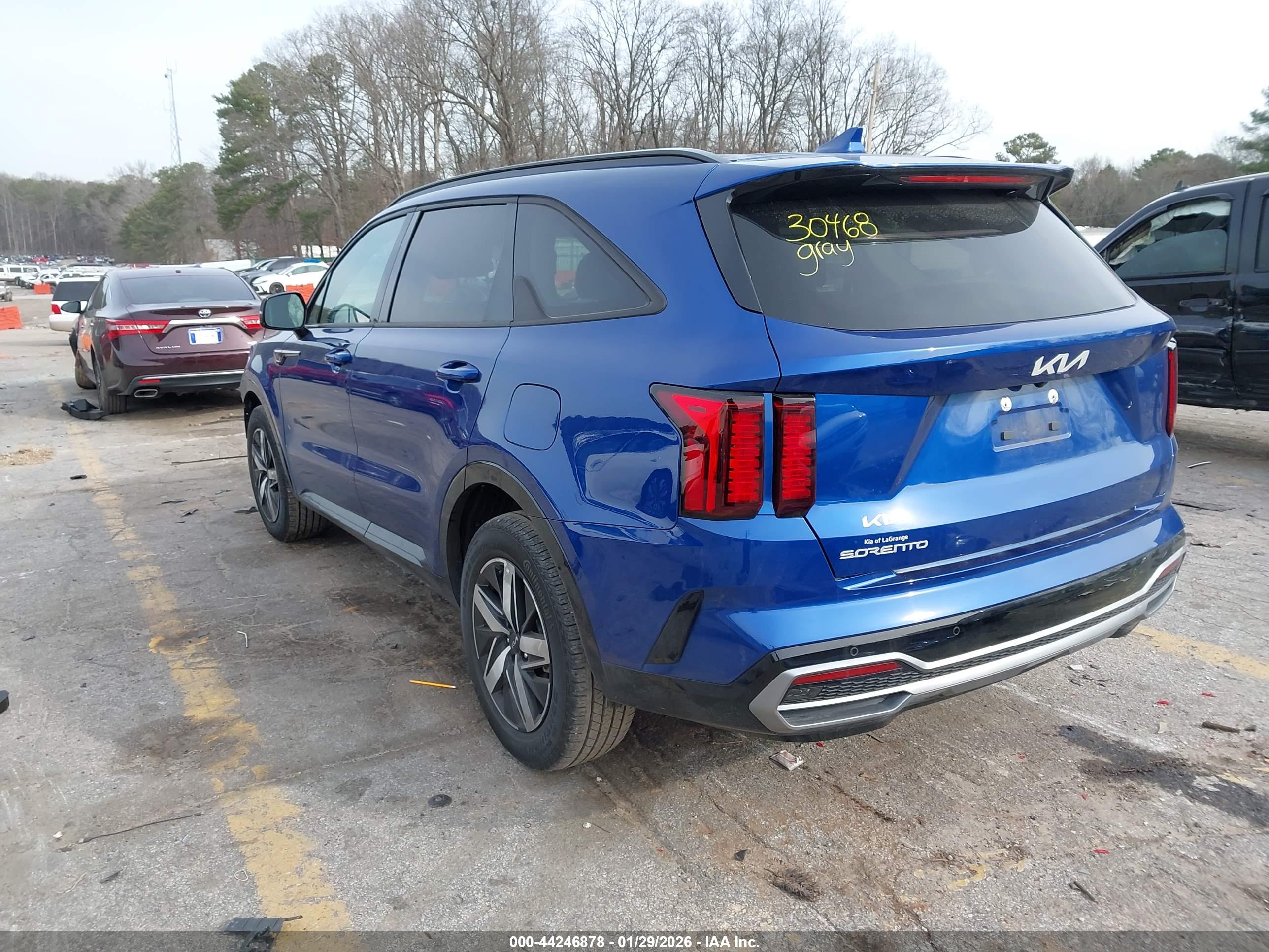 KIA SORENTO image 3