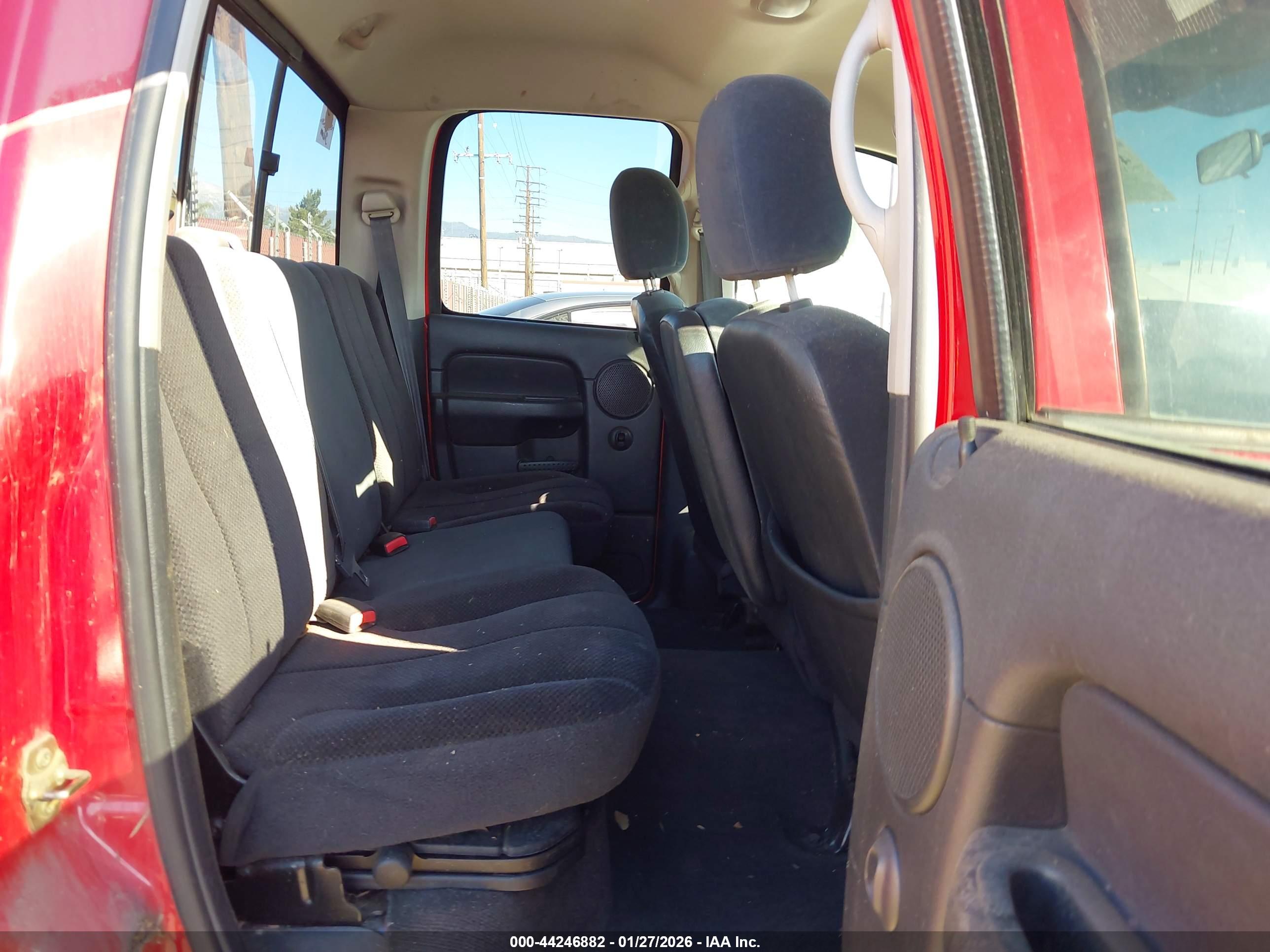 DODGE RAM image 8