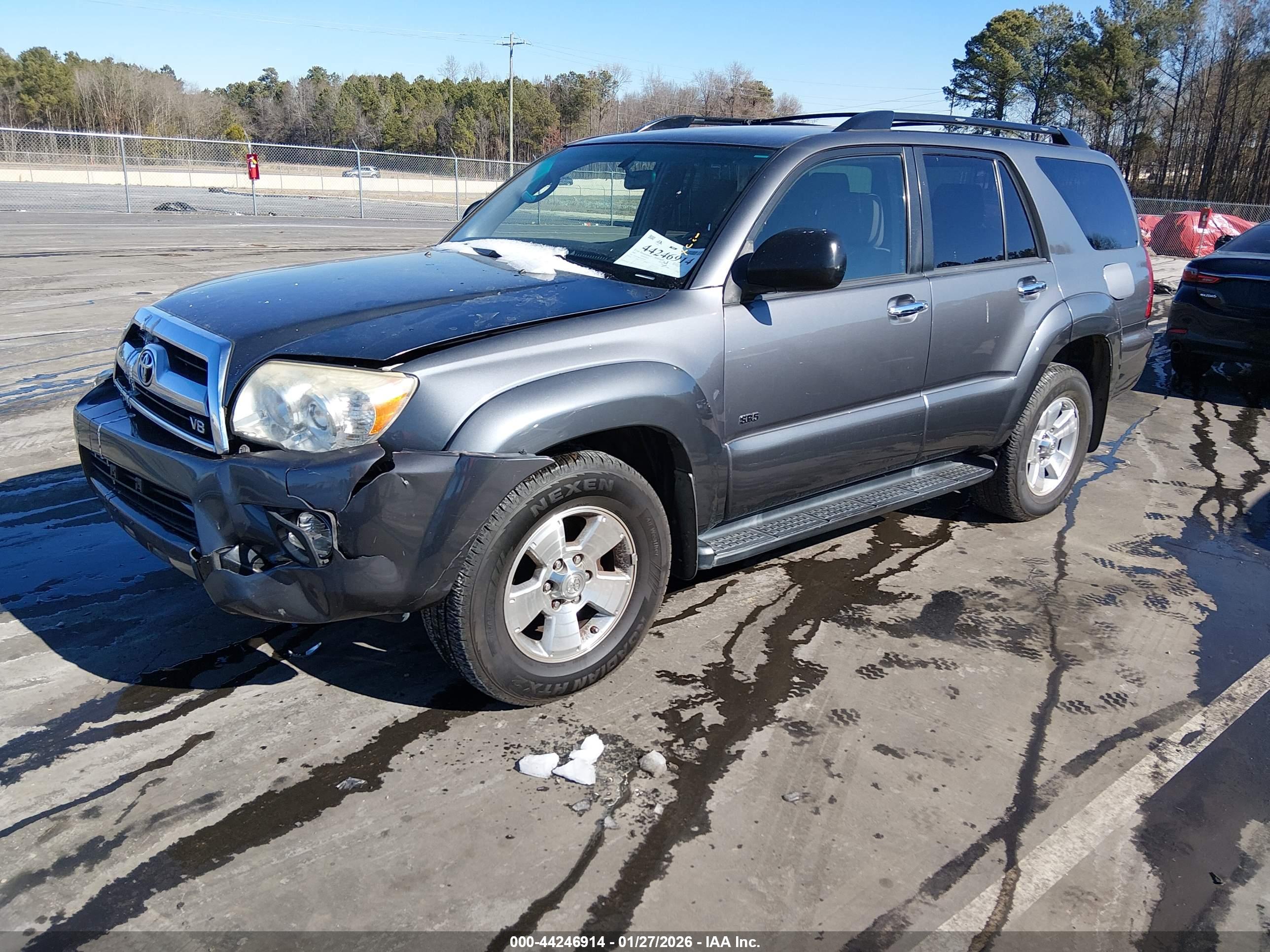 TOYOTA 4RUNNER image 2