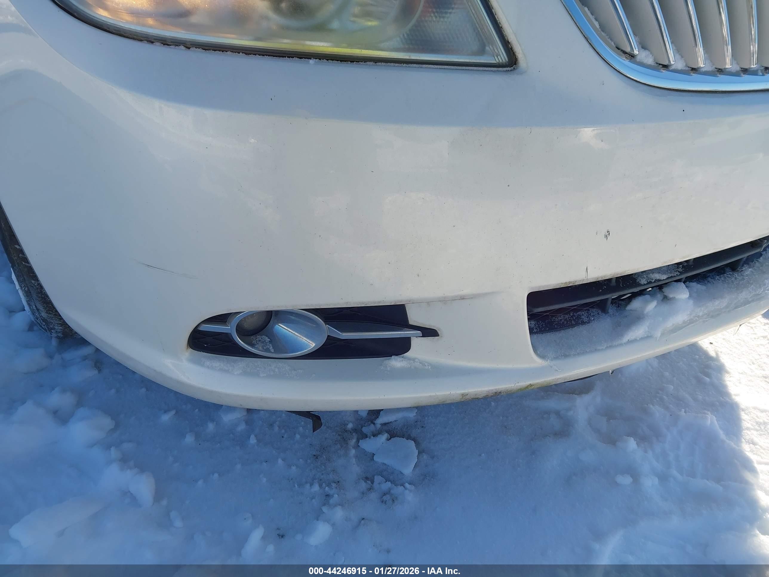 BUICK LACROSSE image 6