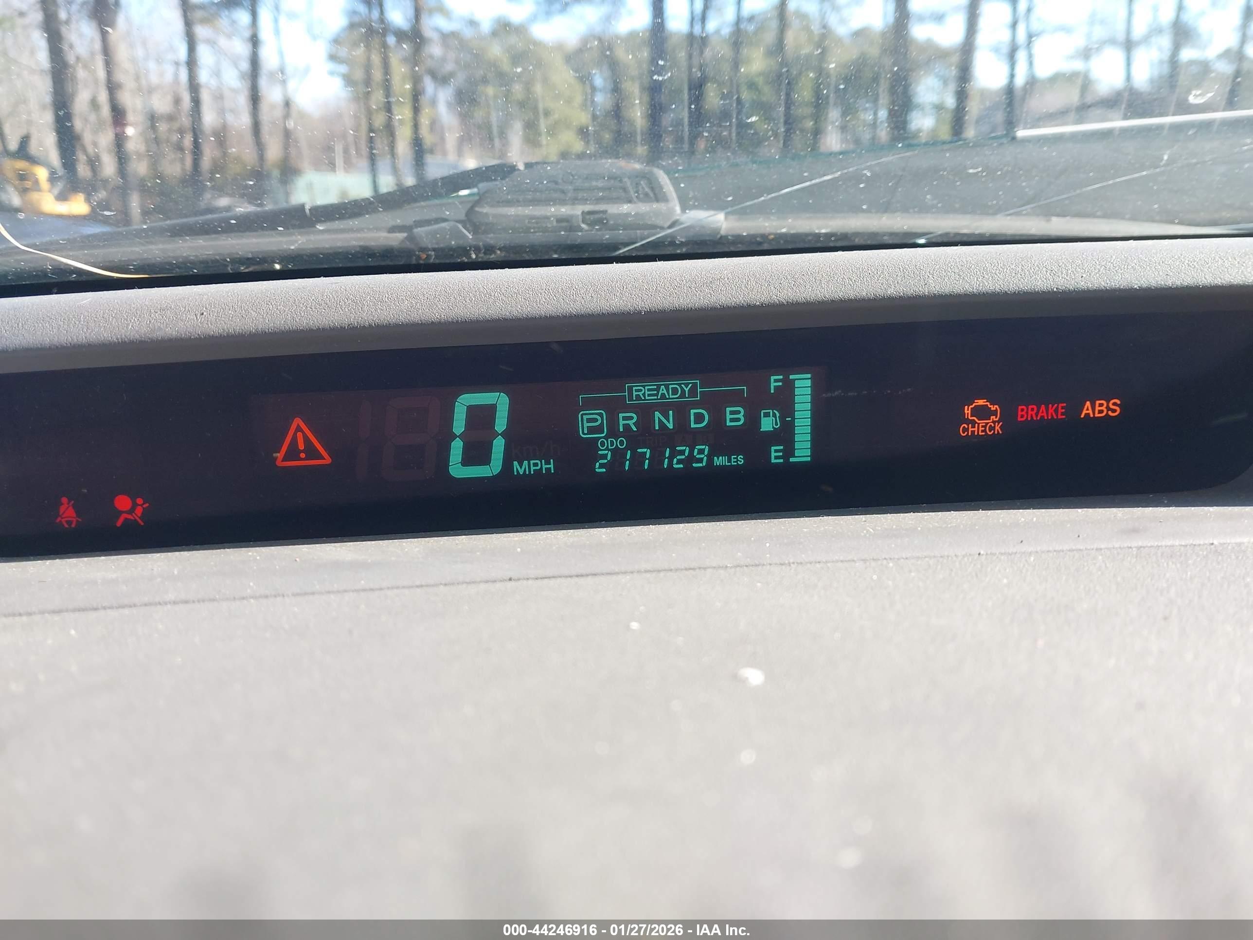 TOYOTA PRIUS image 7