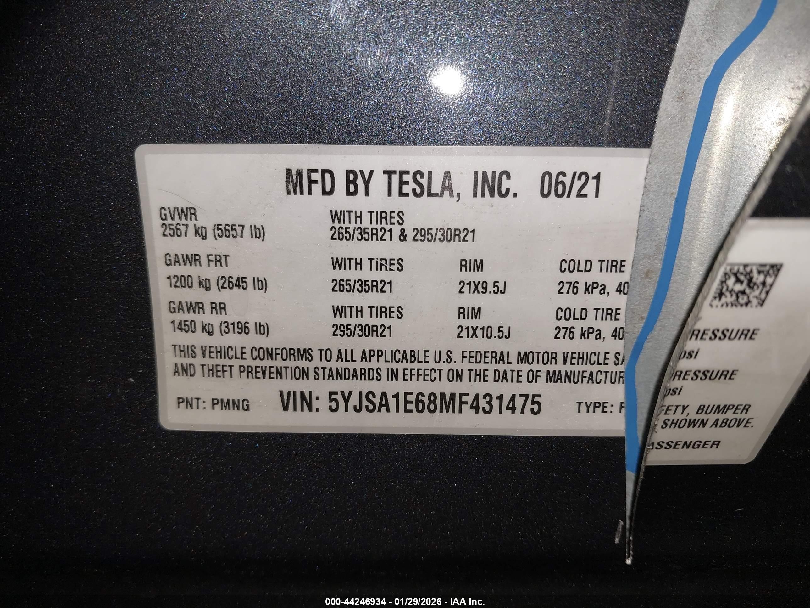 TESLA MODEL image 9