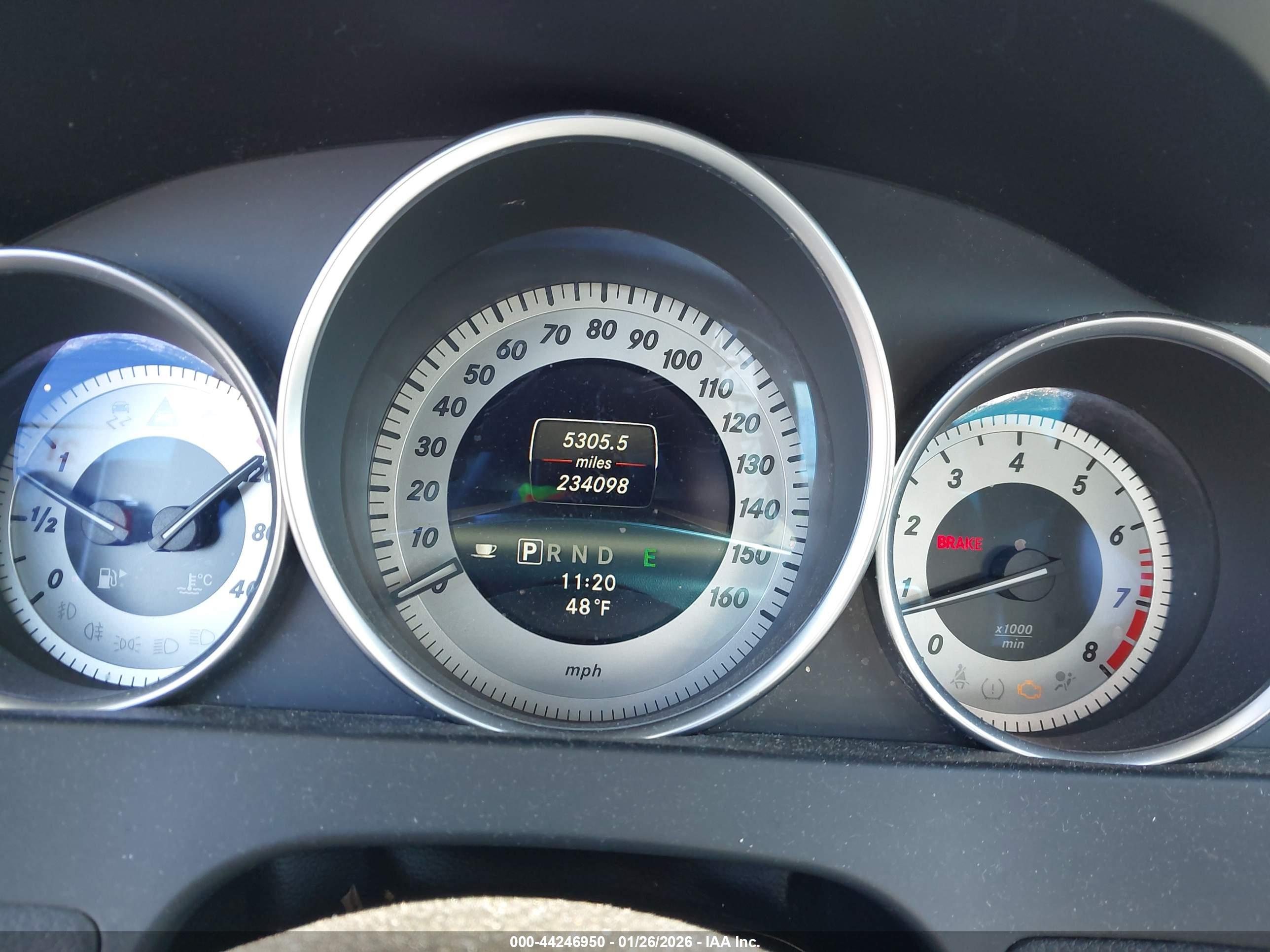 MERCEDES-BENZ C image 7