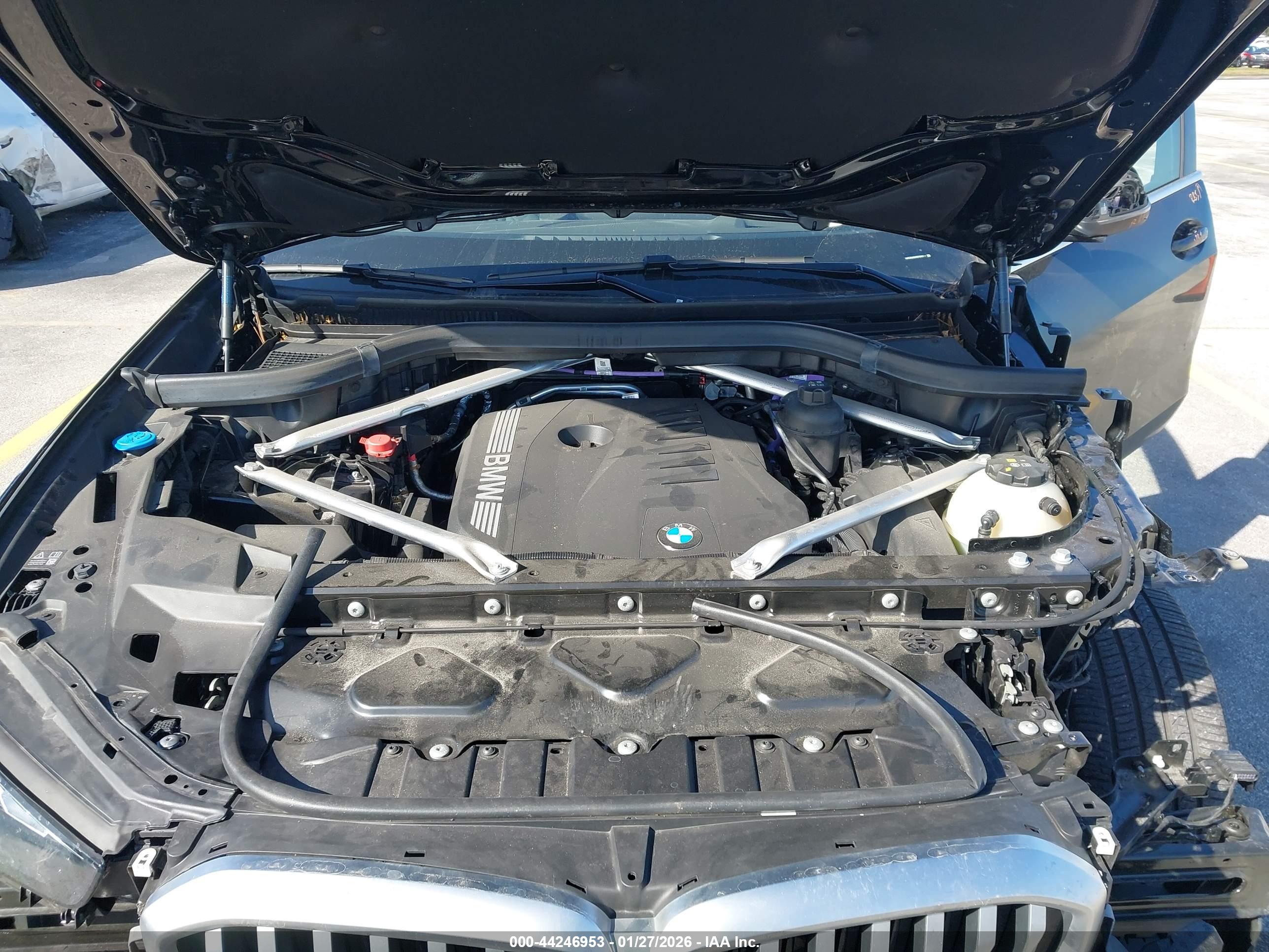 BMW X5 image 10