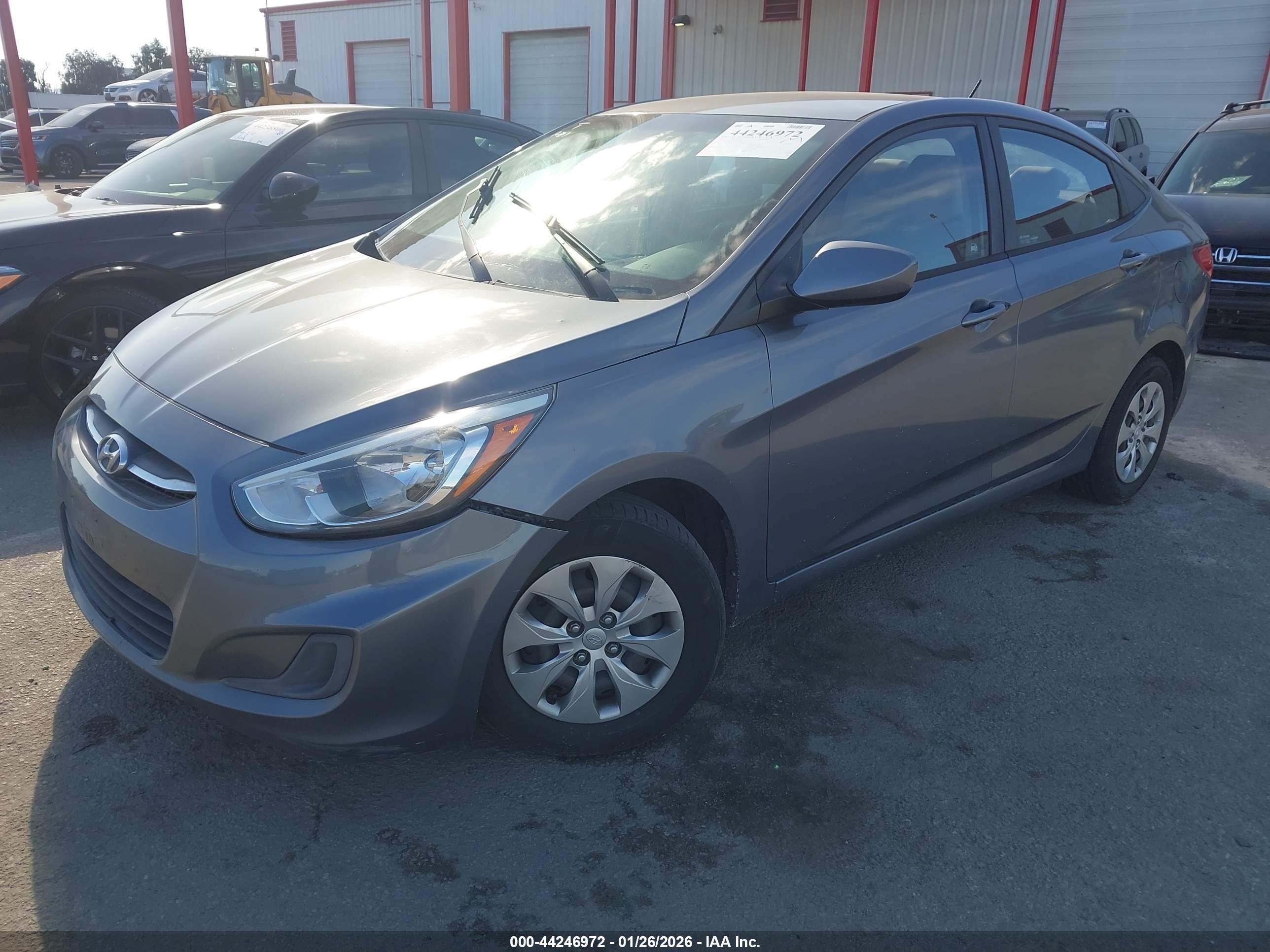 HYUNDAI ACCENT image 2