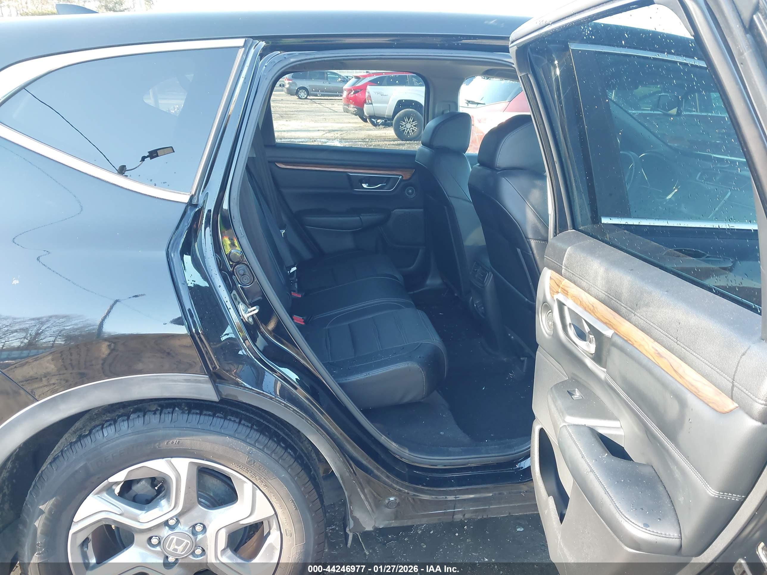 HONDA CR-V image 8