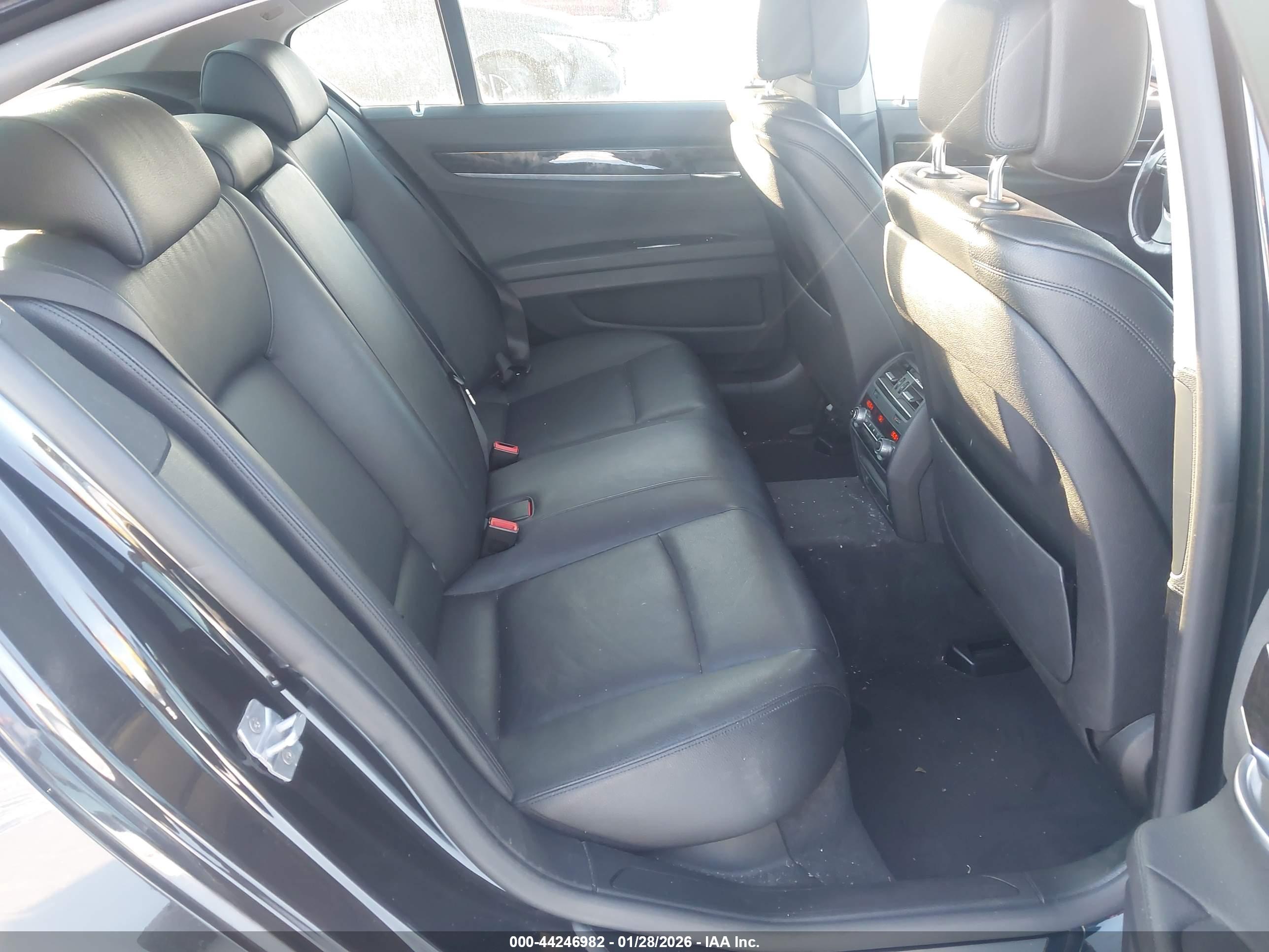 BMW 740I image 8